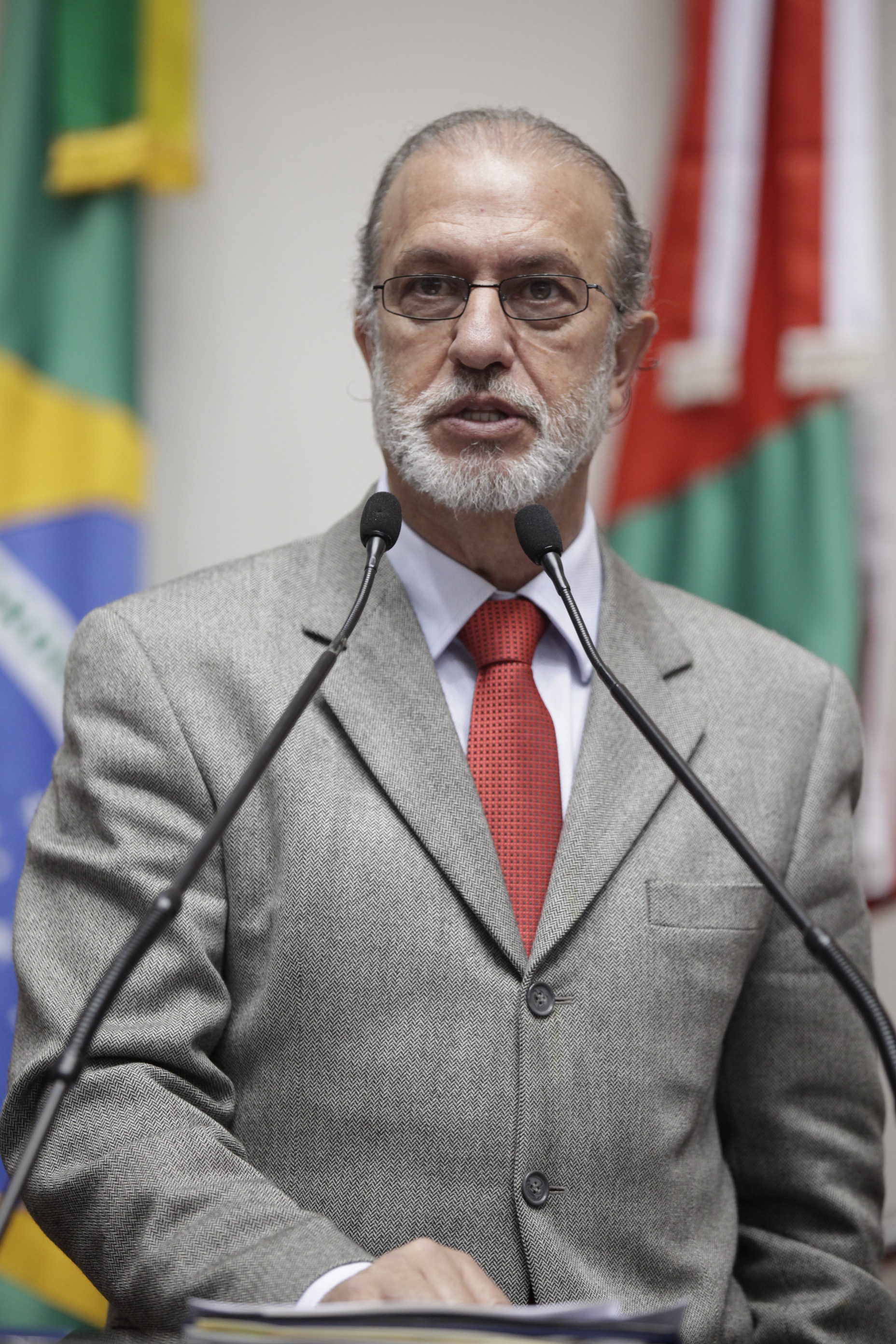 Deputado Serafim Venzon (PSDB). Sessão Ordinária - Plenário Osni Régis. Foto: Carlos Kilian