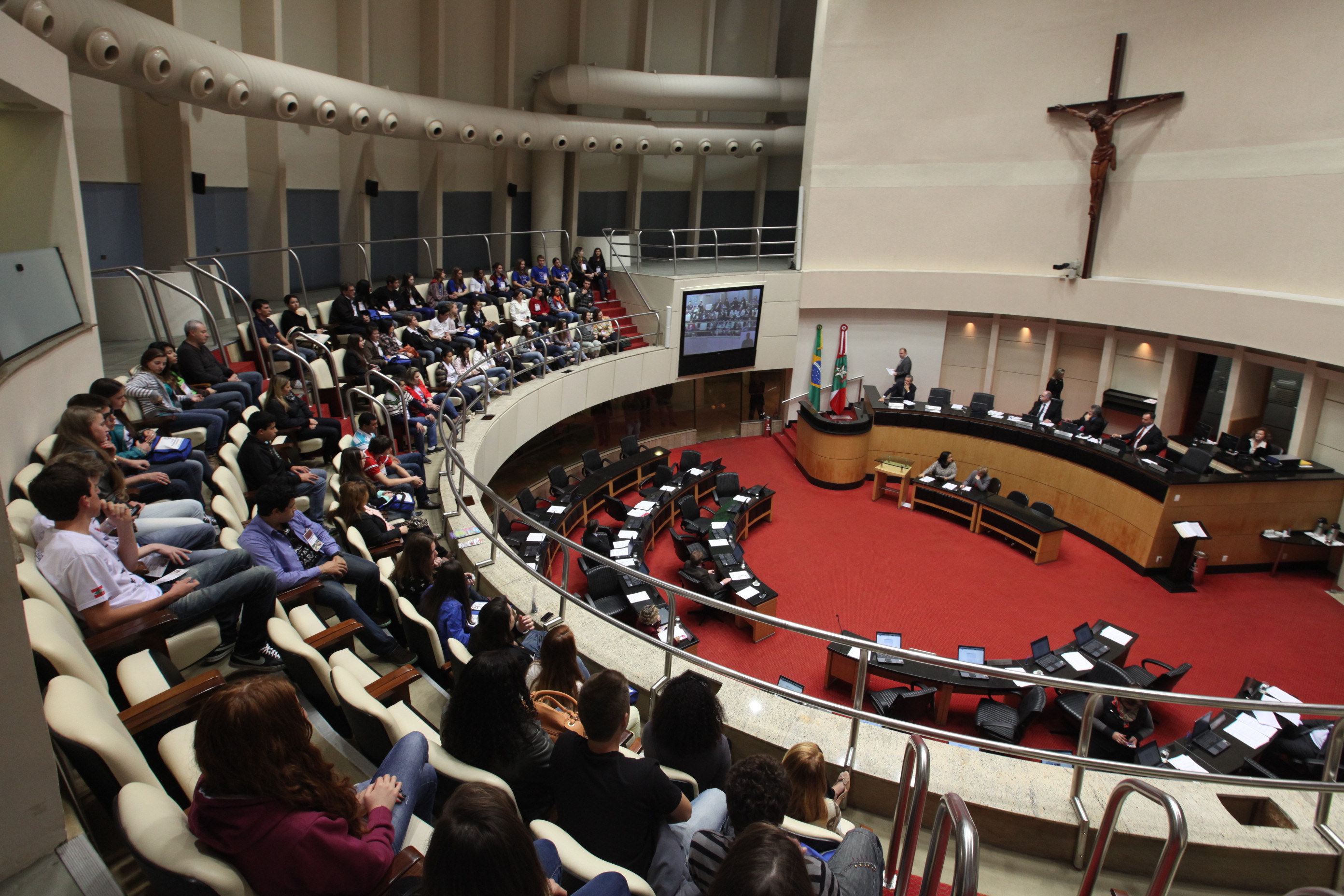 Sessão Ordinária - Plenário Osni Régis - Foto: Solon Soares