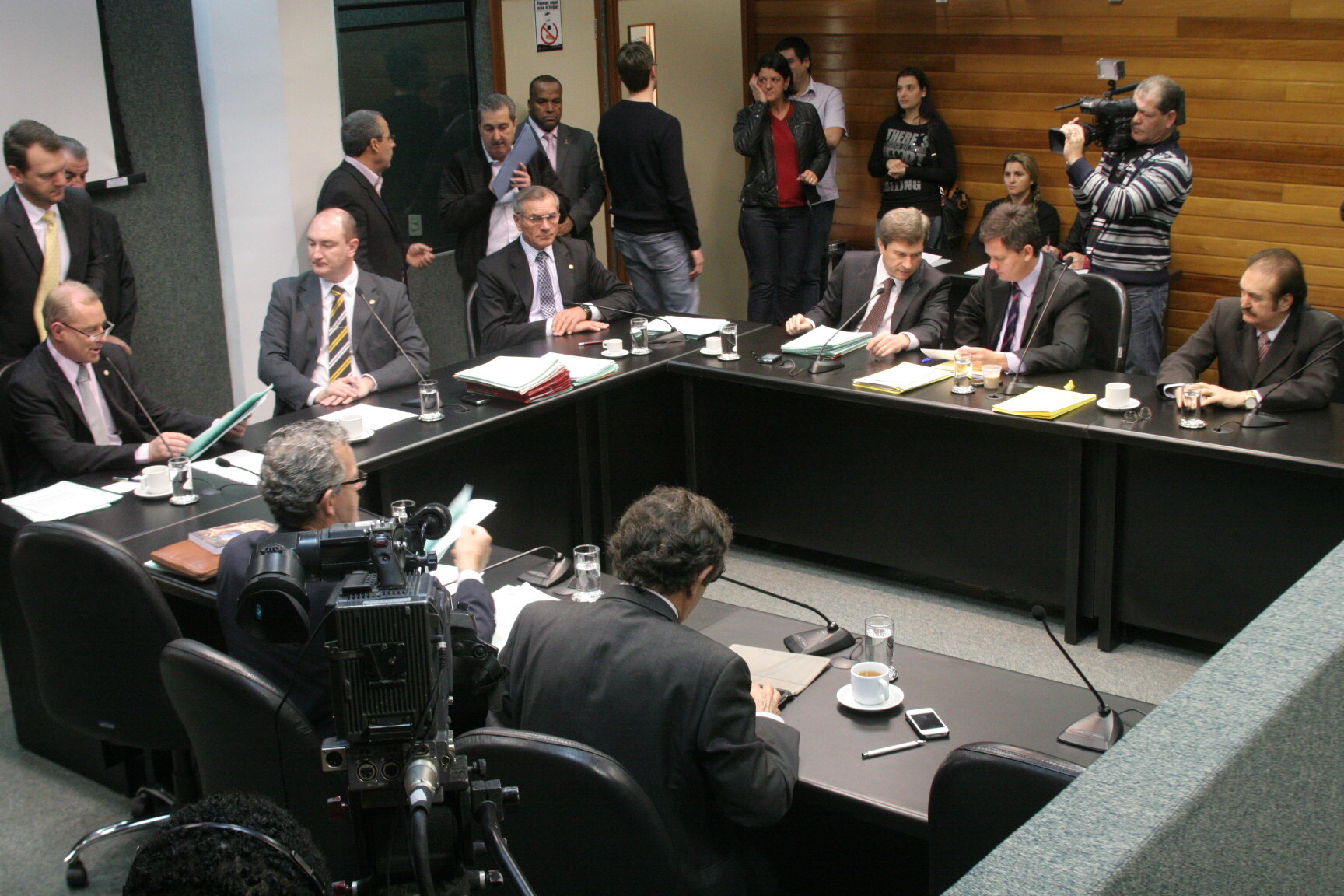 CCJ aprova abertura de crédito de R$ 74,51 milhões para dois fundos estaduais