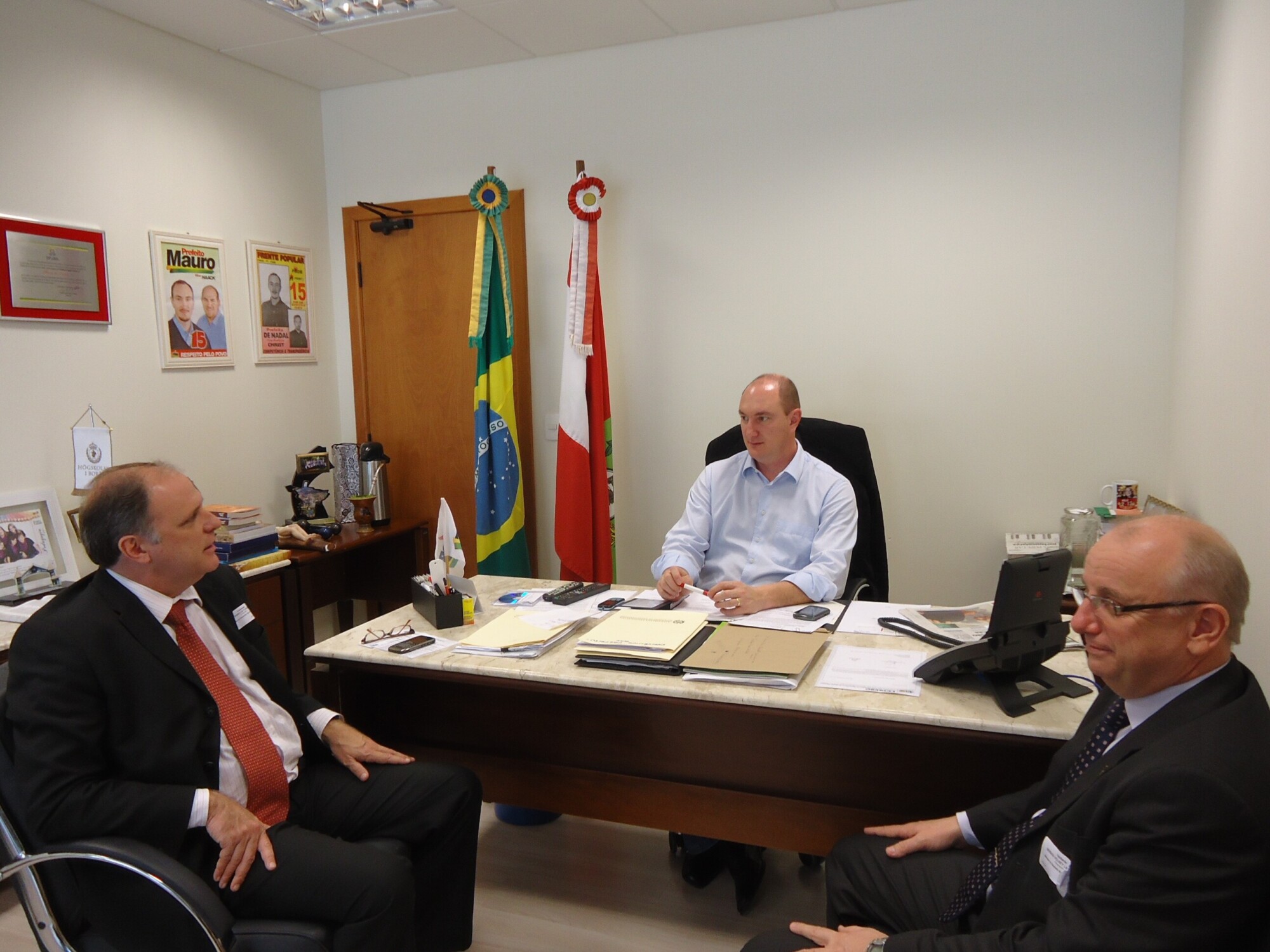 Mauro apoia a instalação de laboratório do leite