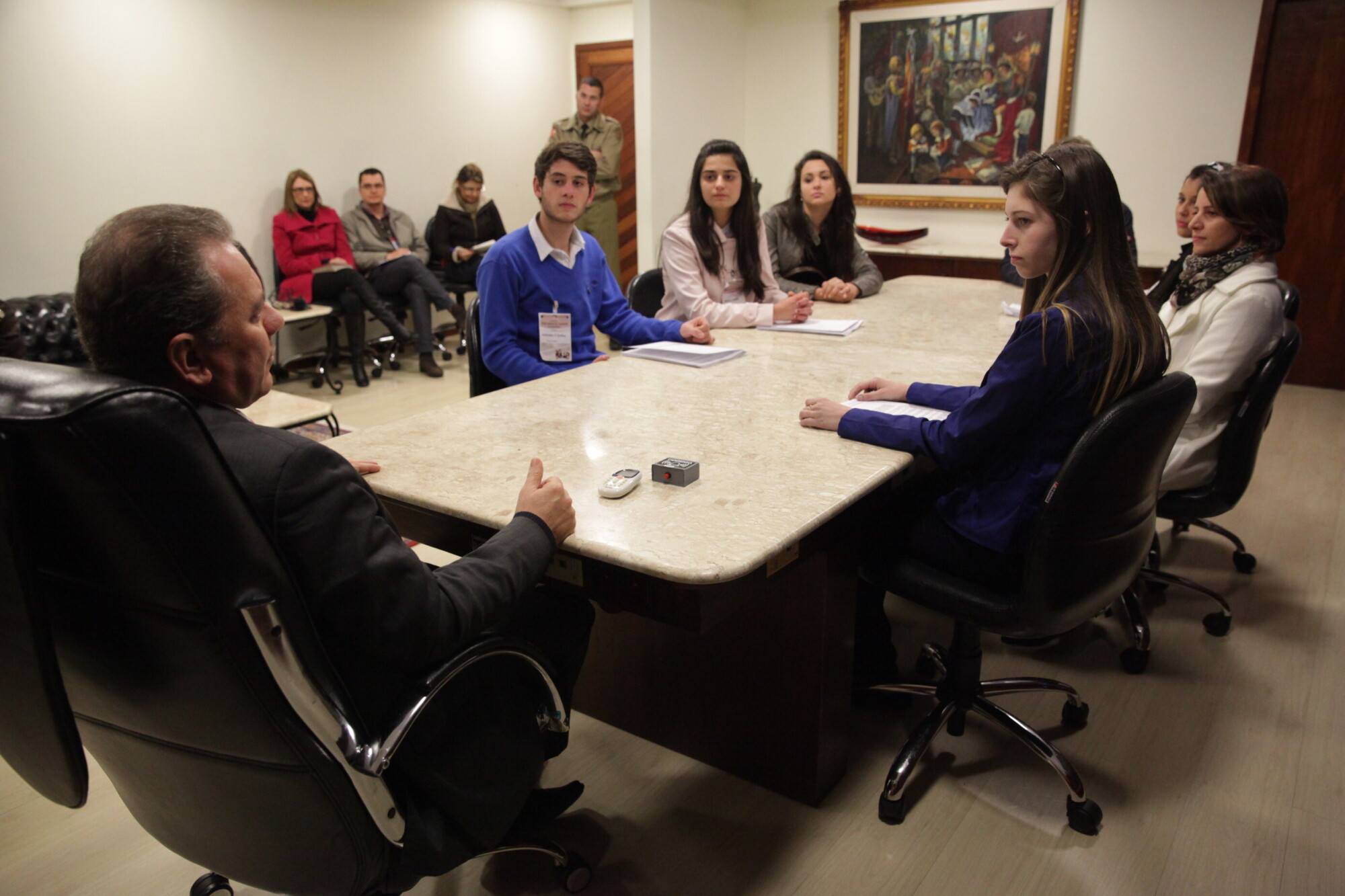 Estudantes do programa Parlamento Jovem visitam Presidência