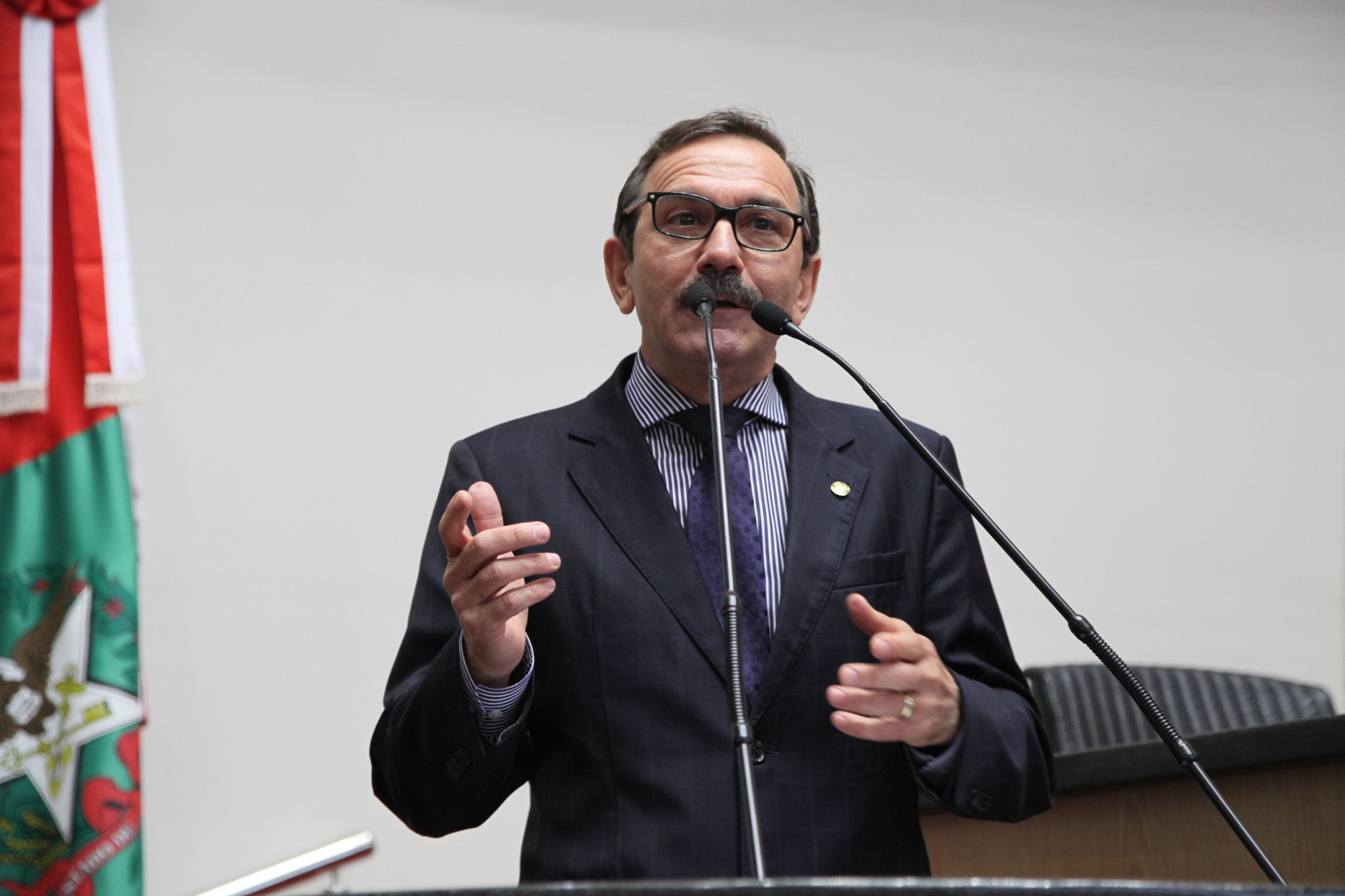 Sessão Ordinária - Plenário Osni Régis - Deputado: Serafim Venzon (PSDB) - Foto: Solon Soares