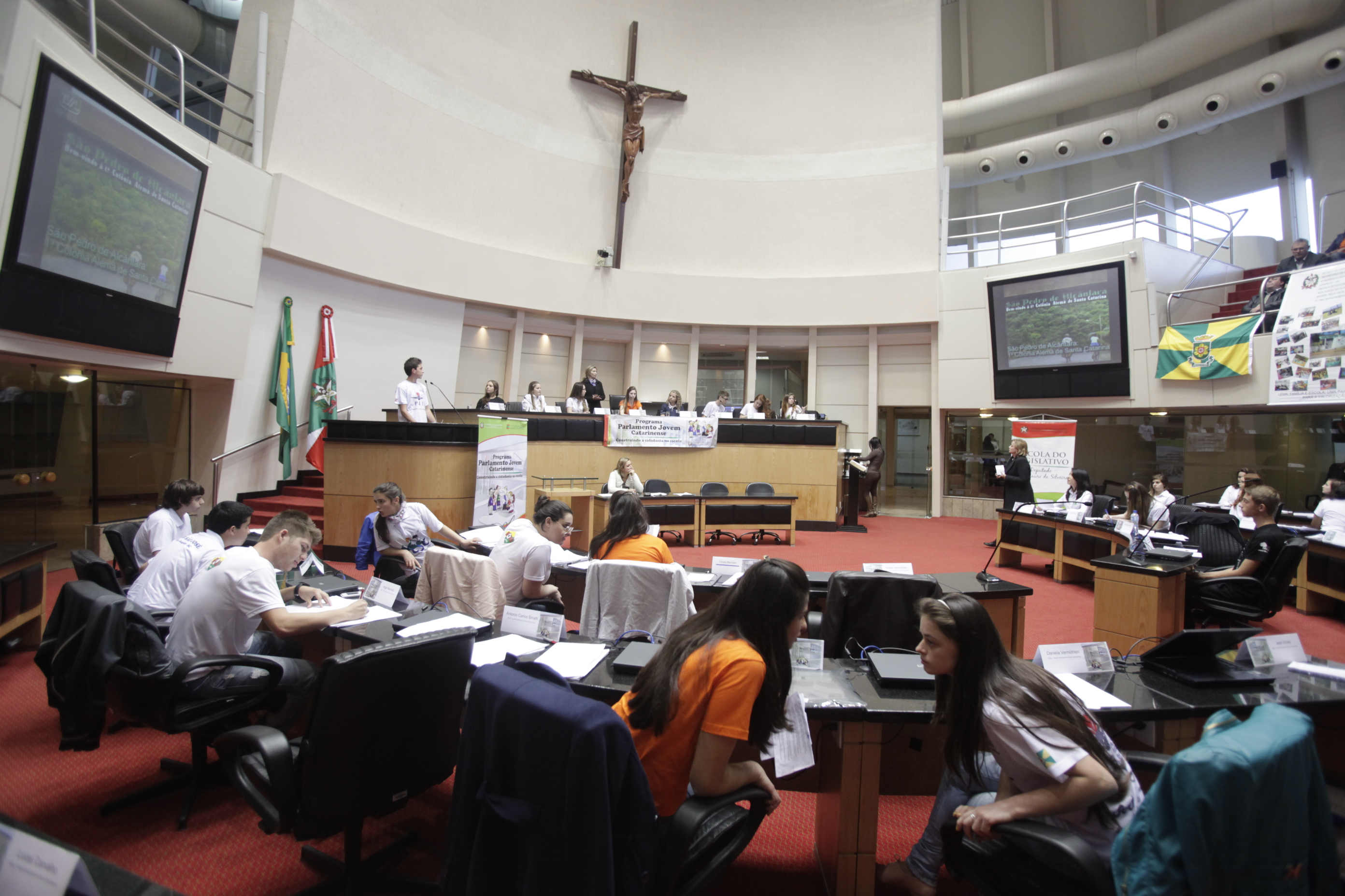 15ª Edição do Programa Parlamento Jovem - Fotos: Carlos Kilian