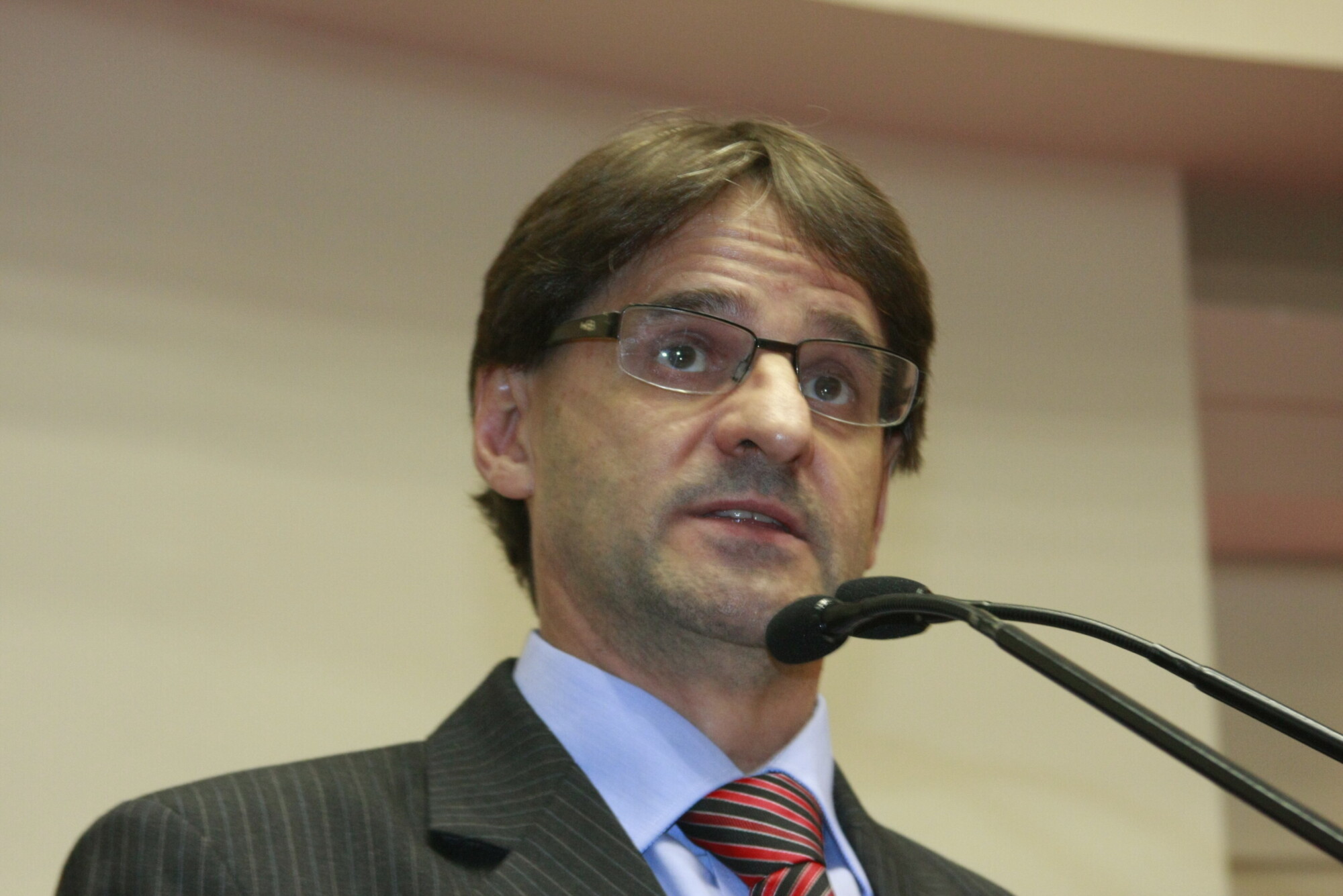 Audiência pública discute fornecimento de energia elétrica em Iomerê