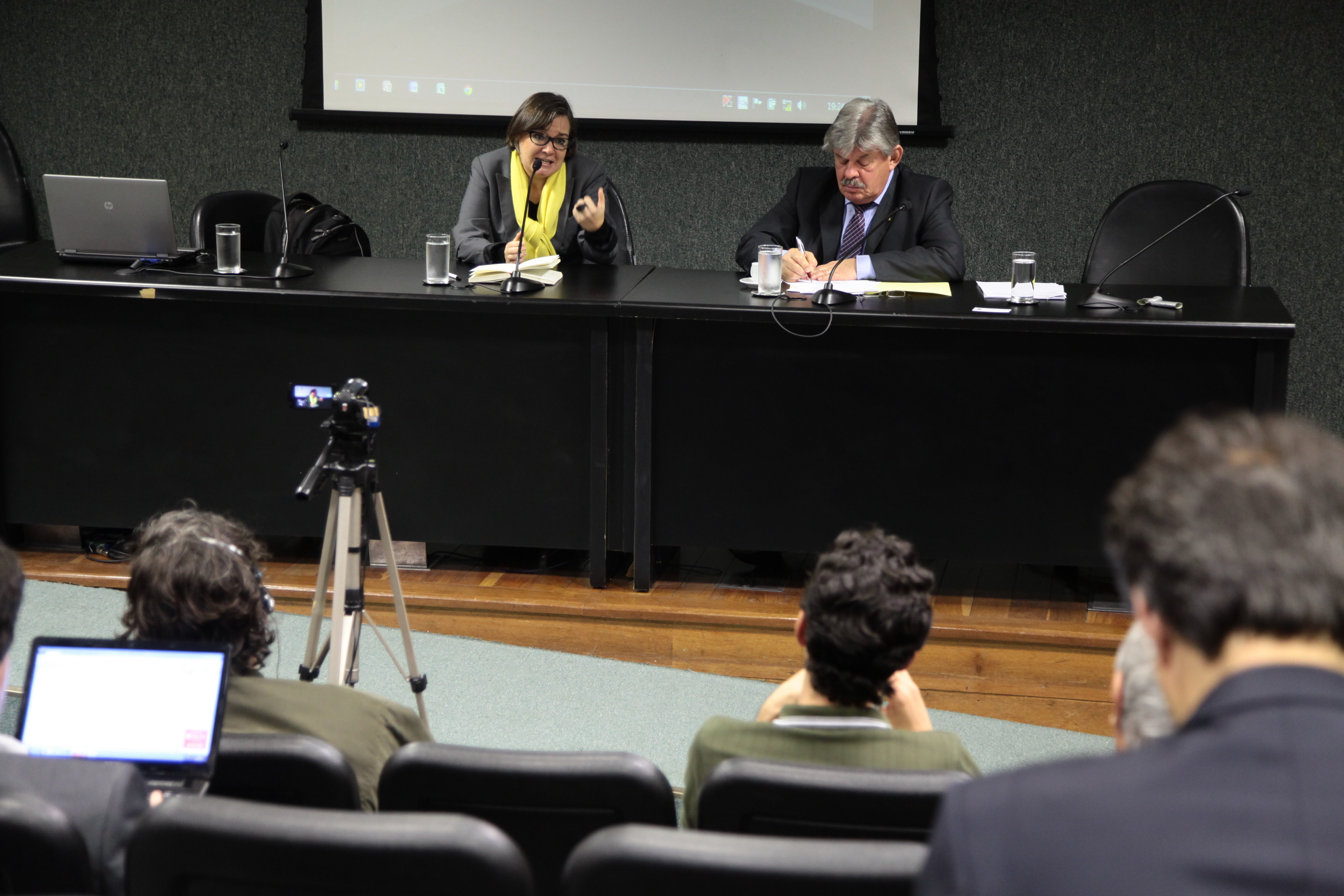 Reunião Ordinária da Comissão de Transportes e Desenvolvimento Urbano, com a presença da palestrante Espanhola Professora Maria Carme Miralles Guasch. Foto: Miriam Zomer