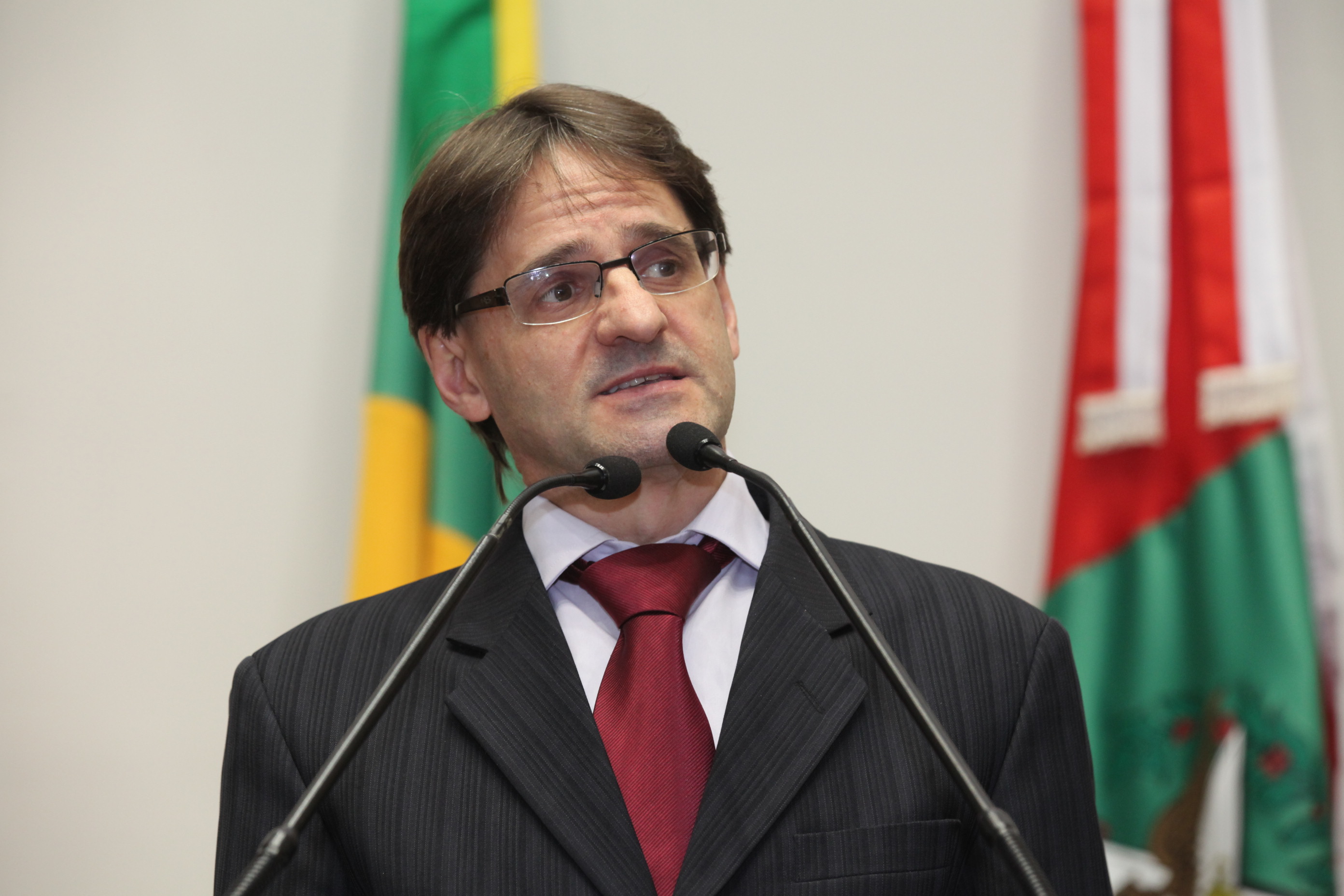Sessão Ordinária - Plenário Osni Régis. Deputado Neodi Saretta (PT)