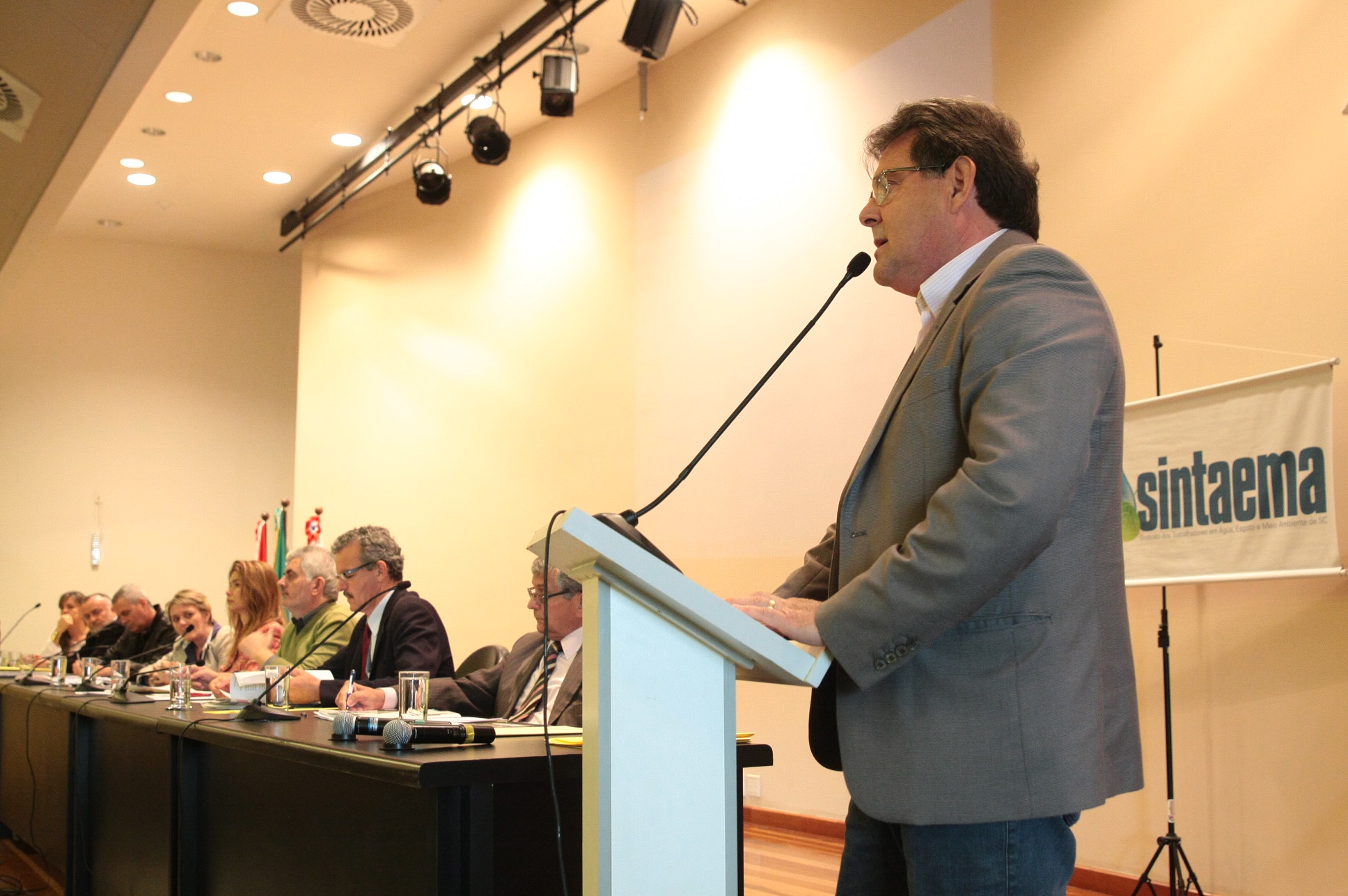 Audiência Pública Desafios e Gestão da Casan no Saneamento - Foto: Juliana Stadnik