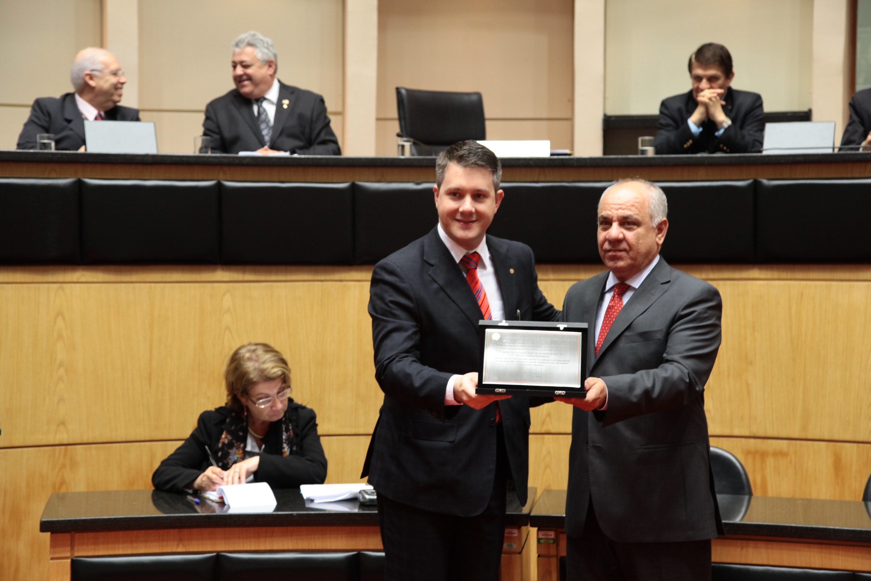 Sessão Especial em homenagem ao Conselho Regional de Corretores de Imóveis de Santa Catarina CRECI - 11ª Região/SC, pela passagem dos 40 anos de fundação. Foto: Miriam Zomer