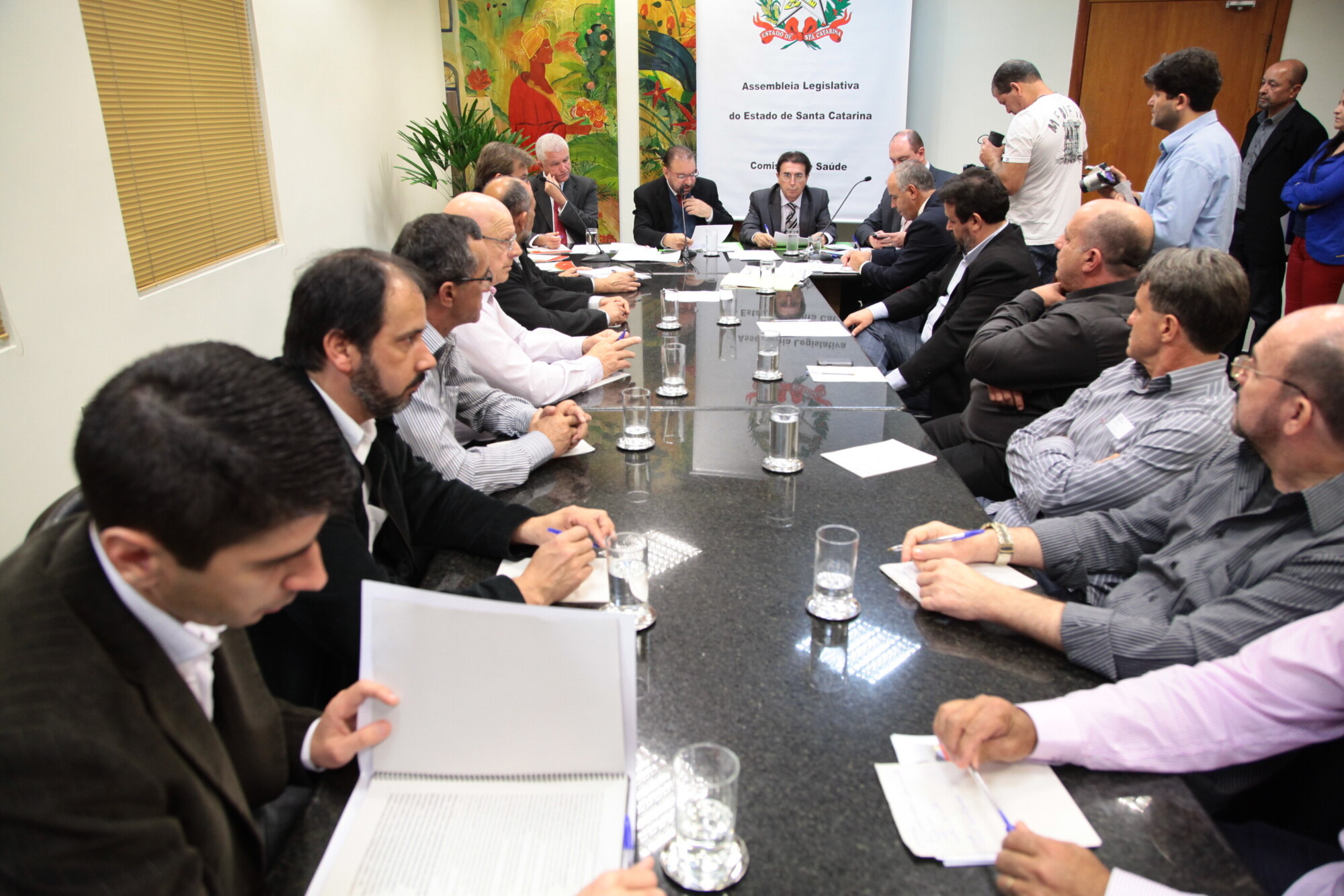 Reunião debate problemas na gestão do Hospital Regional de Araranguá