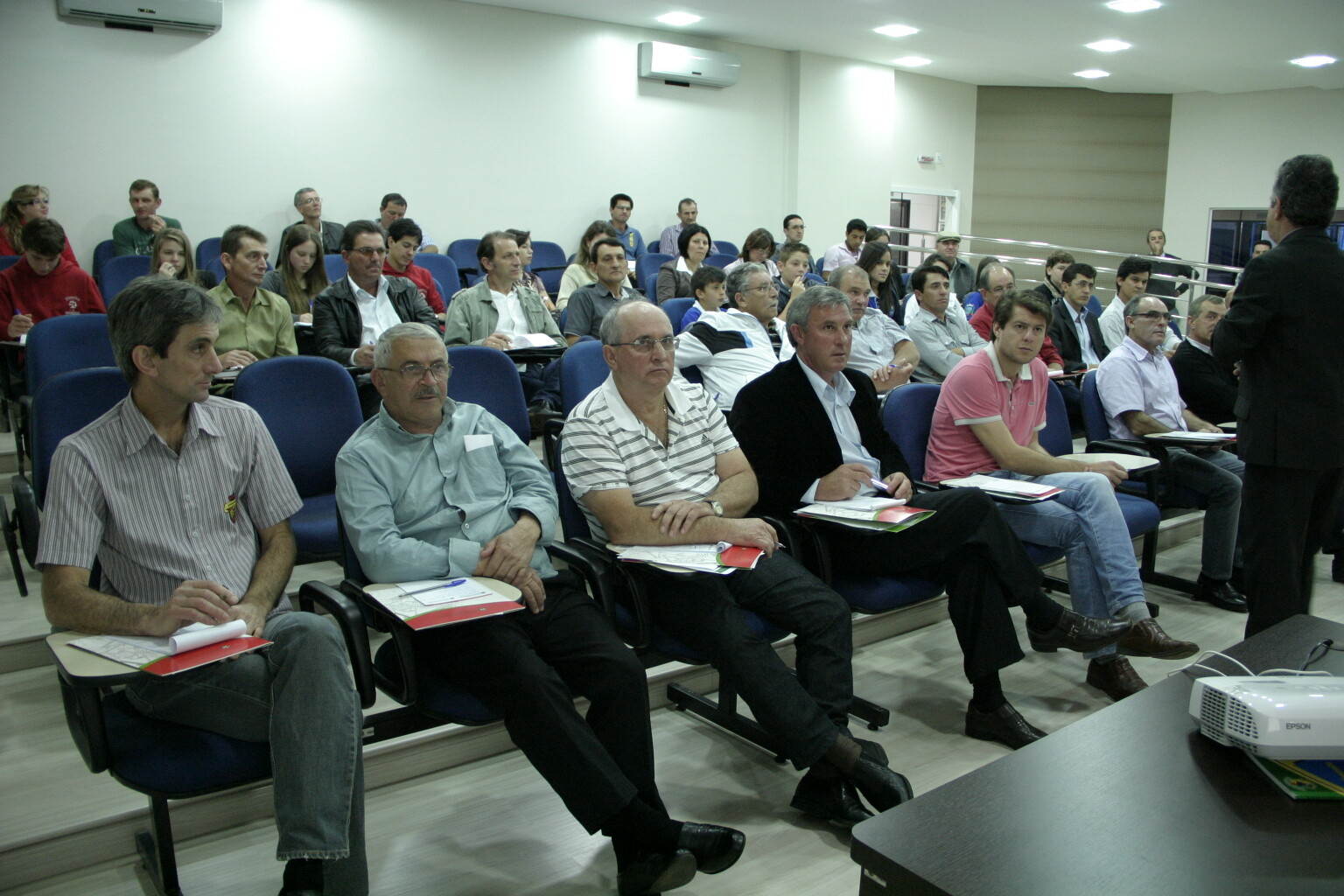 Seminário de capacitação para vereadores, assessores e servidores, oferecido pela Escola do Legislativo. Foto: Pedro Squizatto Fernandes - Escola do L