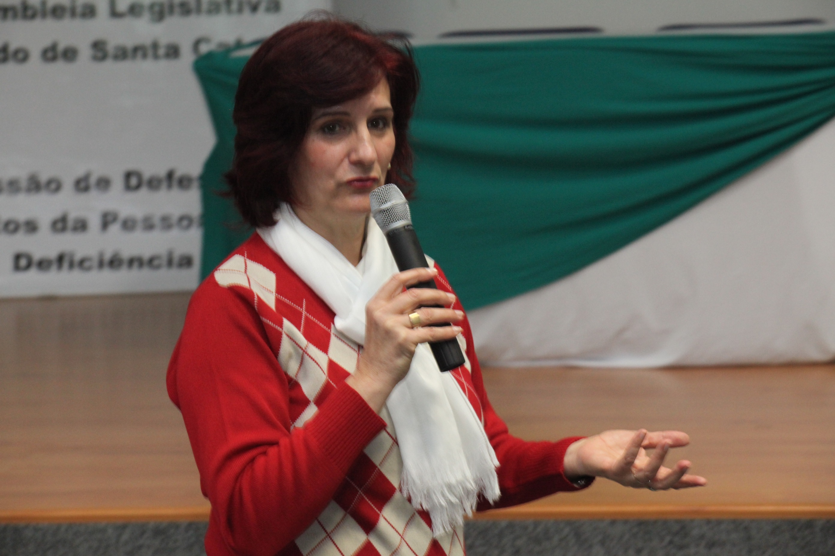 Edite Sehnem - Fundação Catarinense de Educação Especial