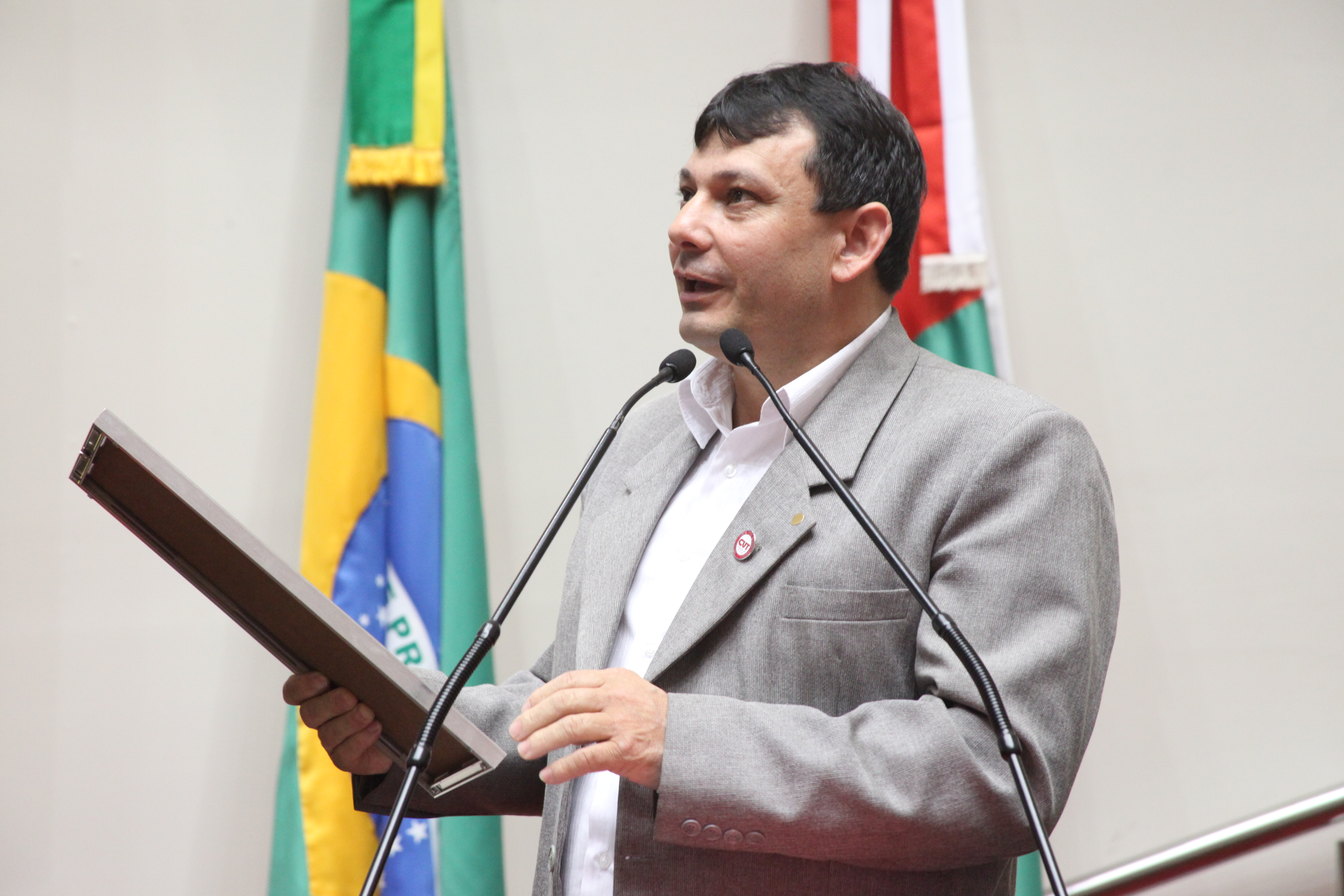 Homenagem aos 30 anos de fundação da CUT nacional. Foto: Fábio Queiroz