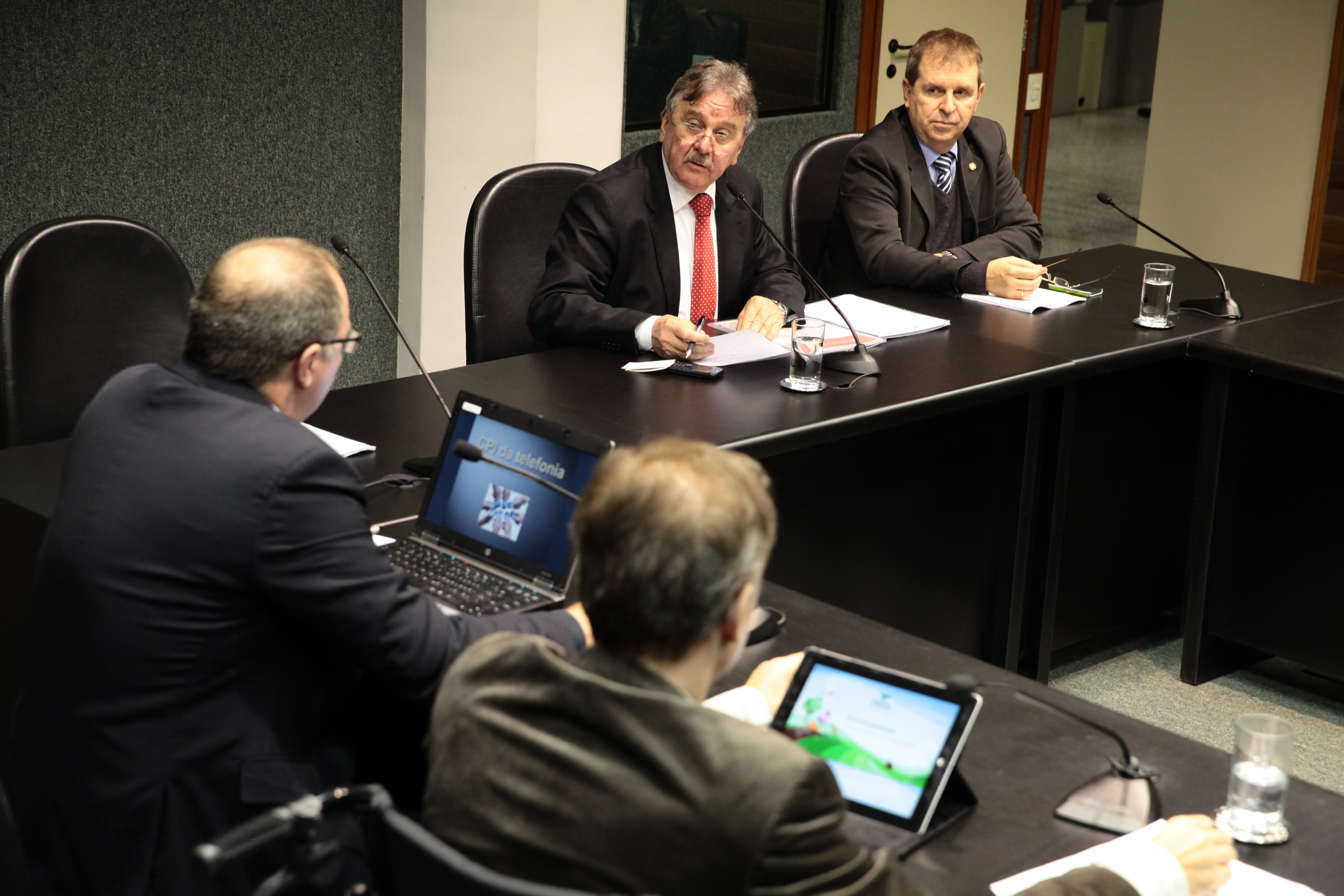 Comissão Parlamentar de Inquérito  (CPI) da Telefonia Móvel no Estado de Santa Catarina. Foto: Miriam Zomer