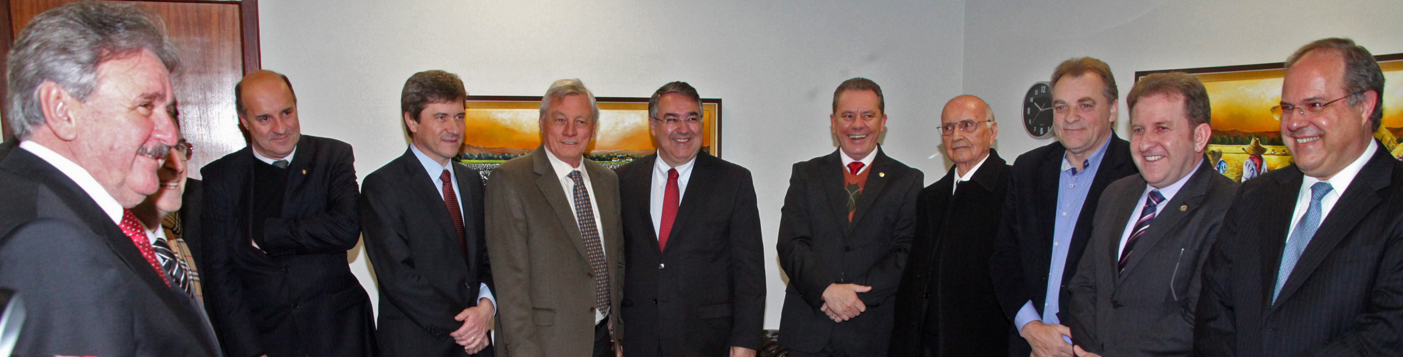 Assinatura do decreto que cria incentivos ao carvão mineral catarinense. Foto: Fábio Queiroz