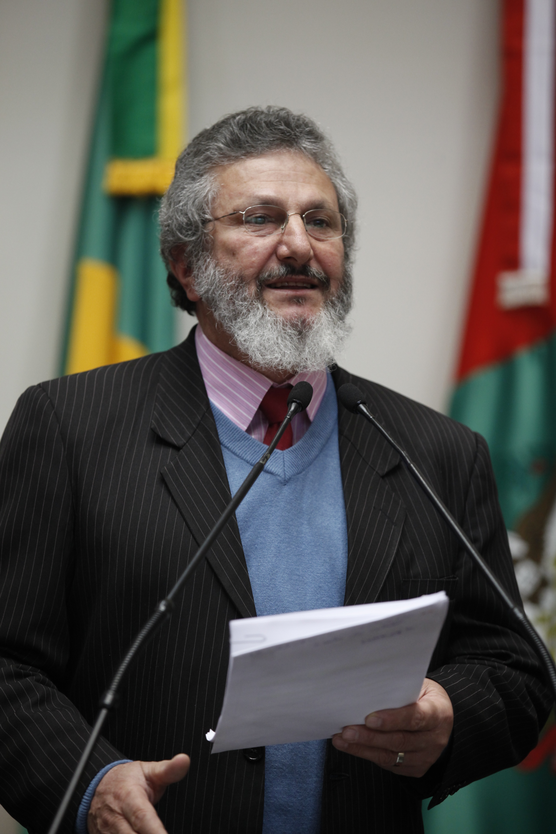 Sessão Ordinária - Plenário Osni Régis - Deputado Padre Pedro Baldissera (PT) - Foto: Carlos Kilian