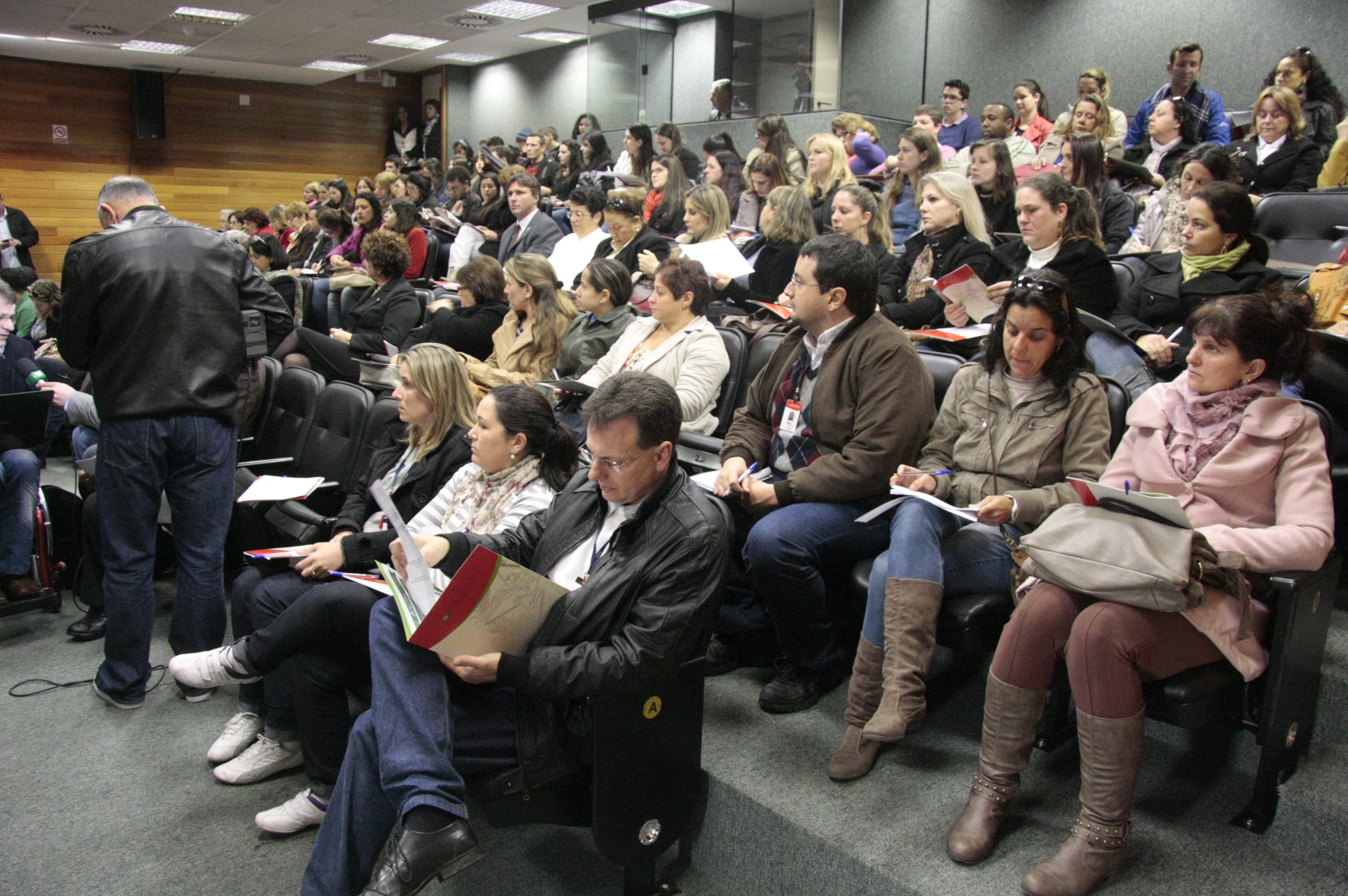 Ato Comemorativo da Semana Estadual das Pessoas com Deficiência Intelectual e Múltipla Seminário de Sensibilização dos Servidores sobre a Alesc Inclusiva. Foto: Eduardo Guedes Oliveira