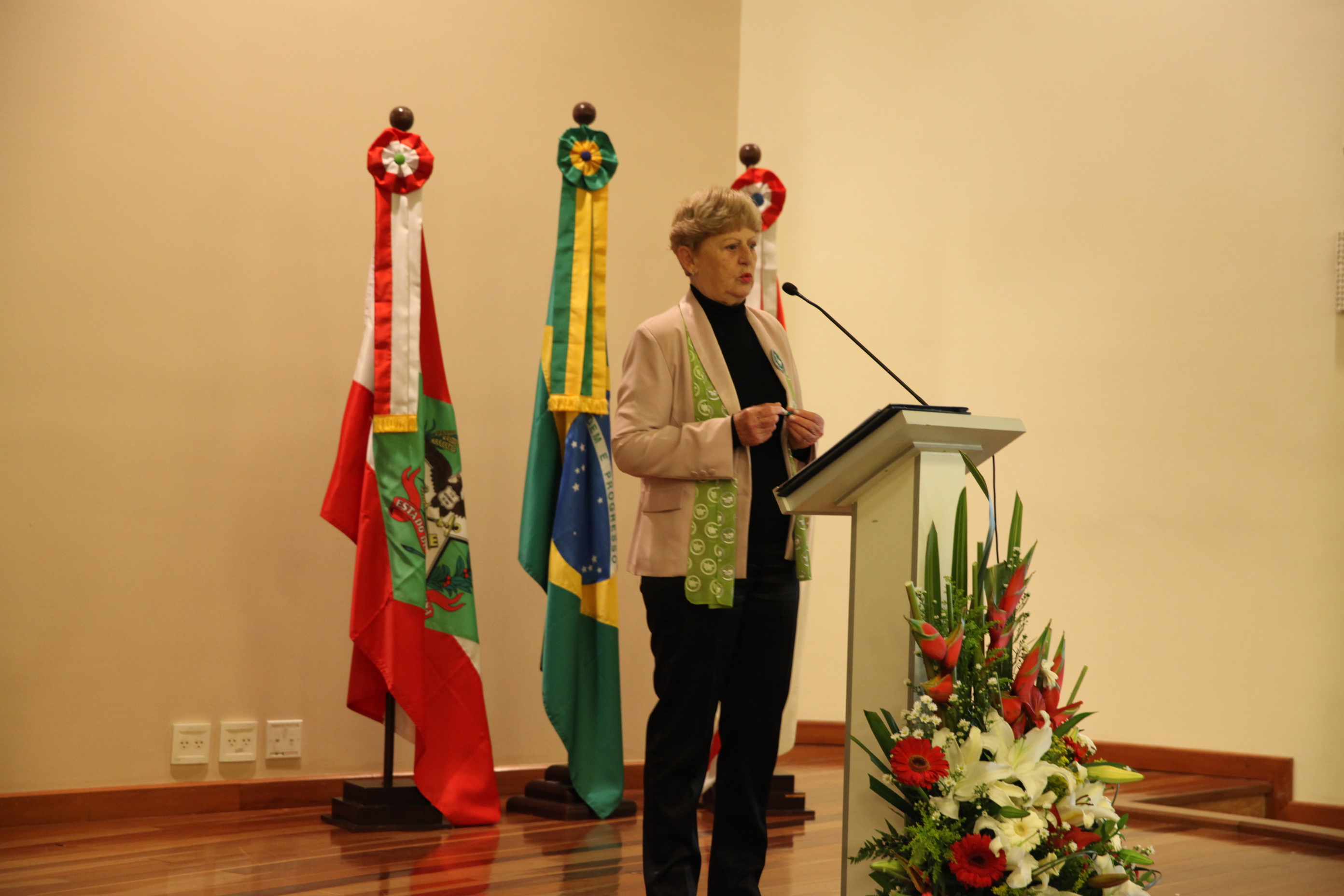 I Encontro de Profissionais do Magistério - Atividade cultural com o tema: Educação e Sociedade: cenários e desafios. Foto: Miriam Zomer
