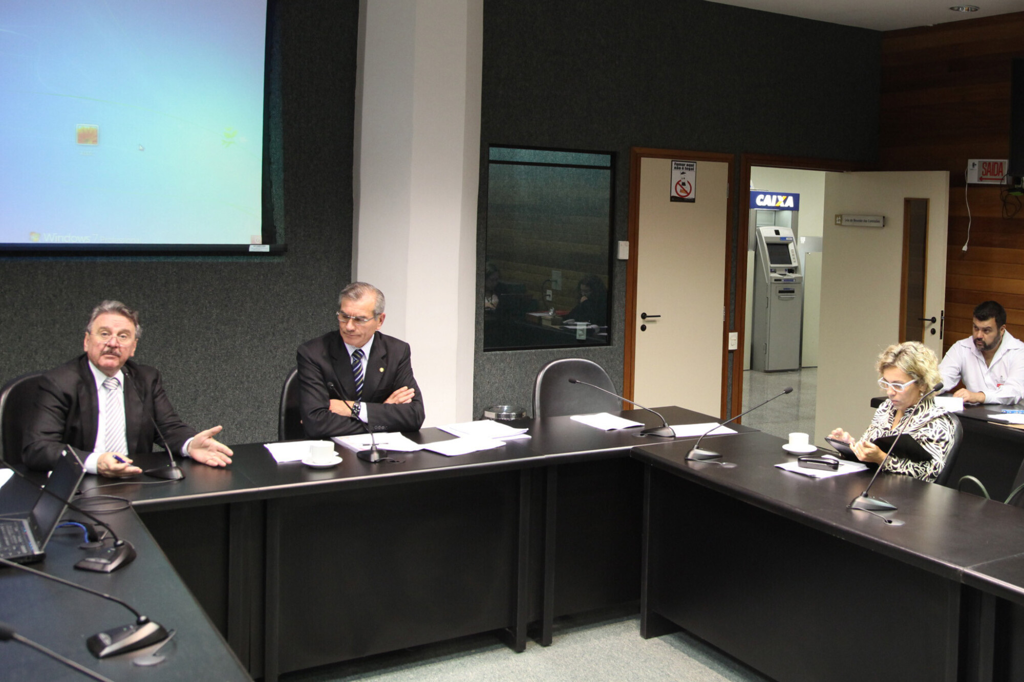 CPI da Telefonia Móvel prorroga prazo para entrega do relatório final