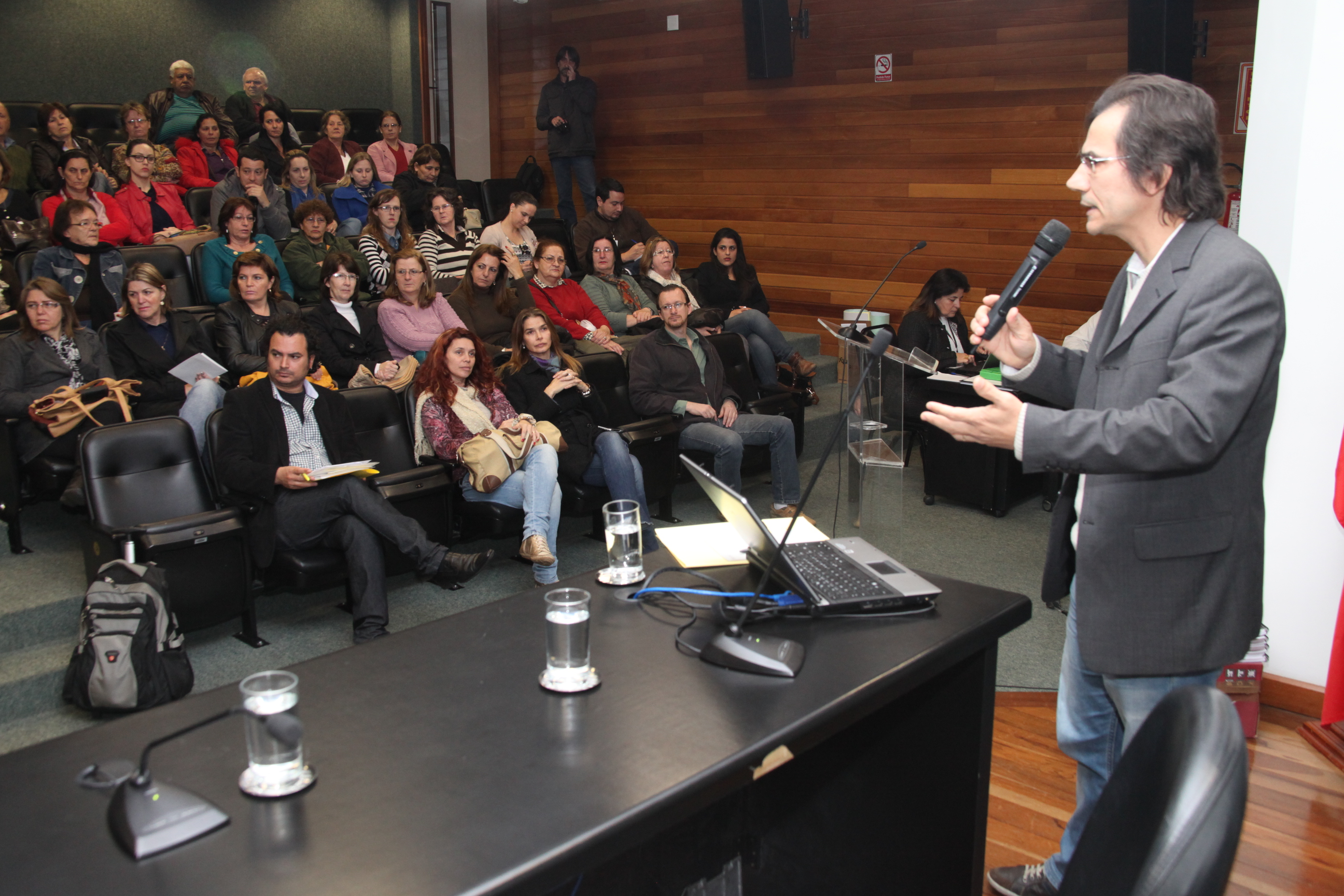 Comissão de Legislação Participativa promove audiência pública para tratar do aproveitamento de servidores em disfunção no Tribunal de Justiça. Foto: Fábio Queiroz