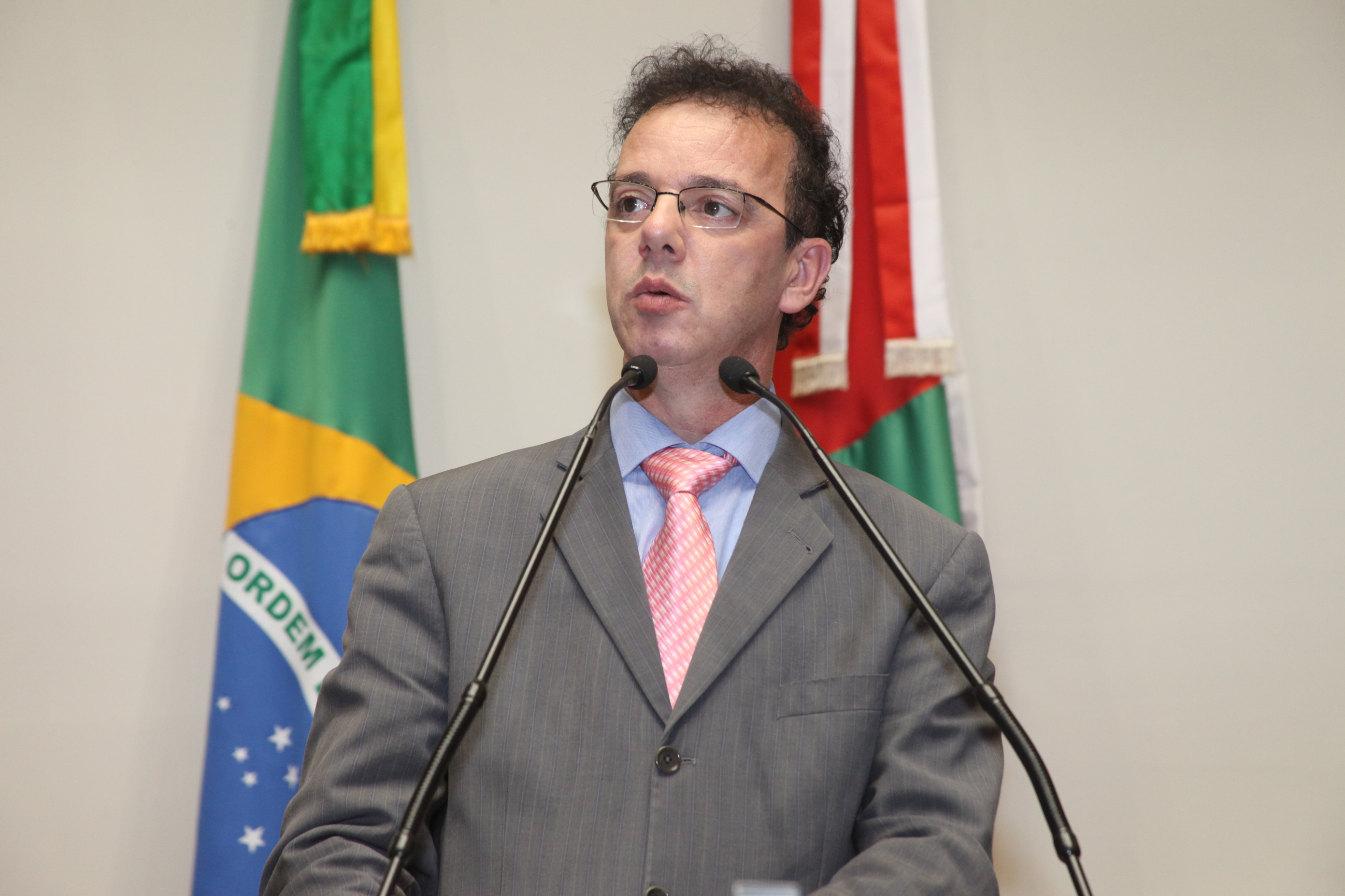 Sessão Especial em homenagem ao deputado assassinado pela ditadura militar brasileira Paulo Stuart Wright, cujo mandato foi cassado pela Assembleia Legislativa de SC. Foto: Fábio Queiroz