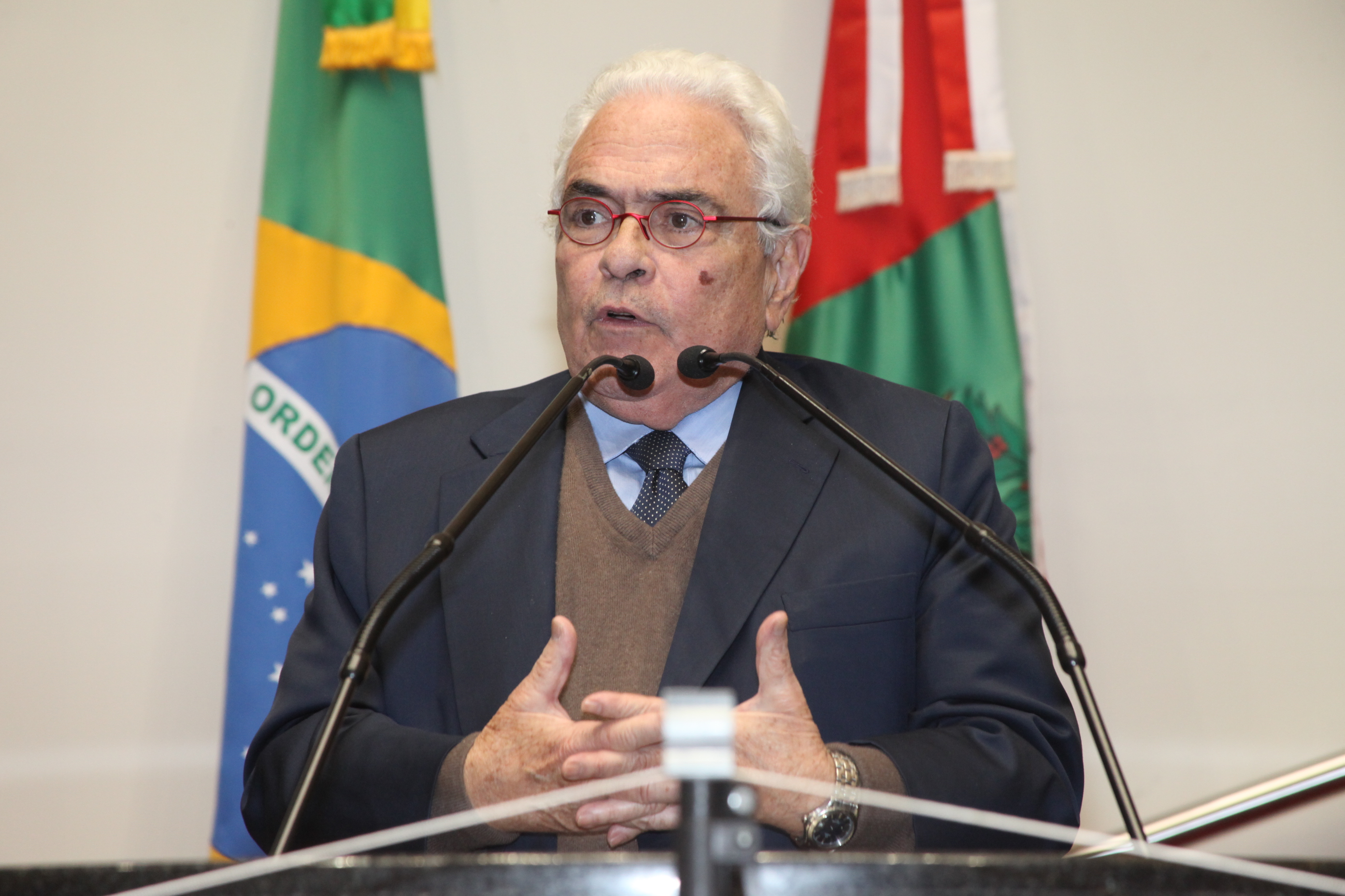 Sessão Especial em homenagem ao deputado assassinado pela ditadura militar brasileira Paulo Stuart Wright, cujo mandato foi cassado pela Assembleia Legislativa de SC. Foto: Fábio Queiroz