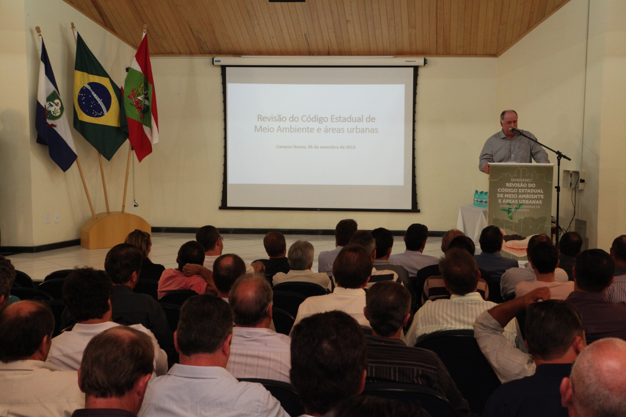 Seminário “Revisão do Código Estadual de Meio Ambiente e Áreas Urbanas: o papel das Câmaras de Vereadores. Foto: Solon Soares