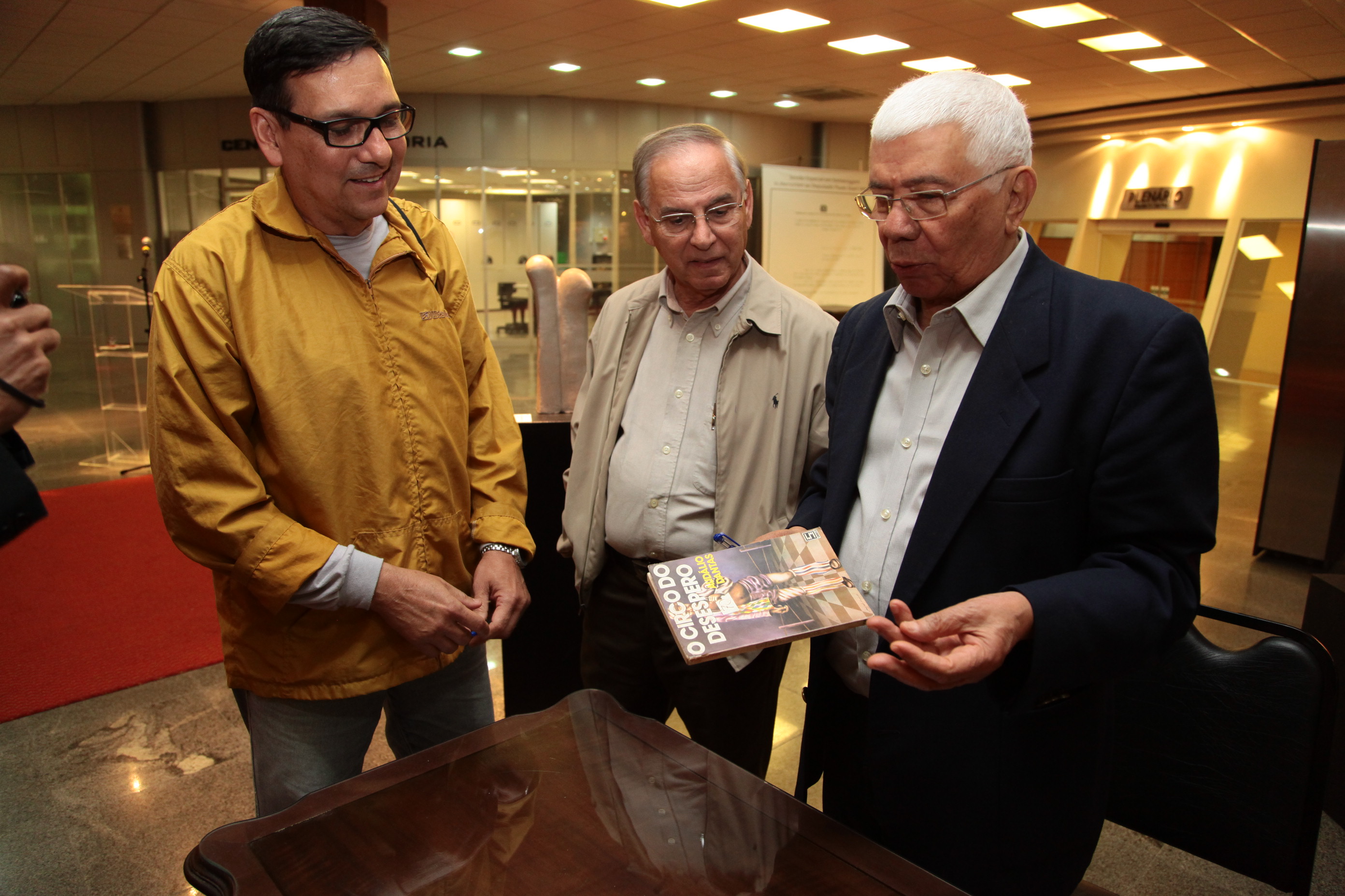 Lançamento Literário 