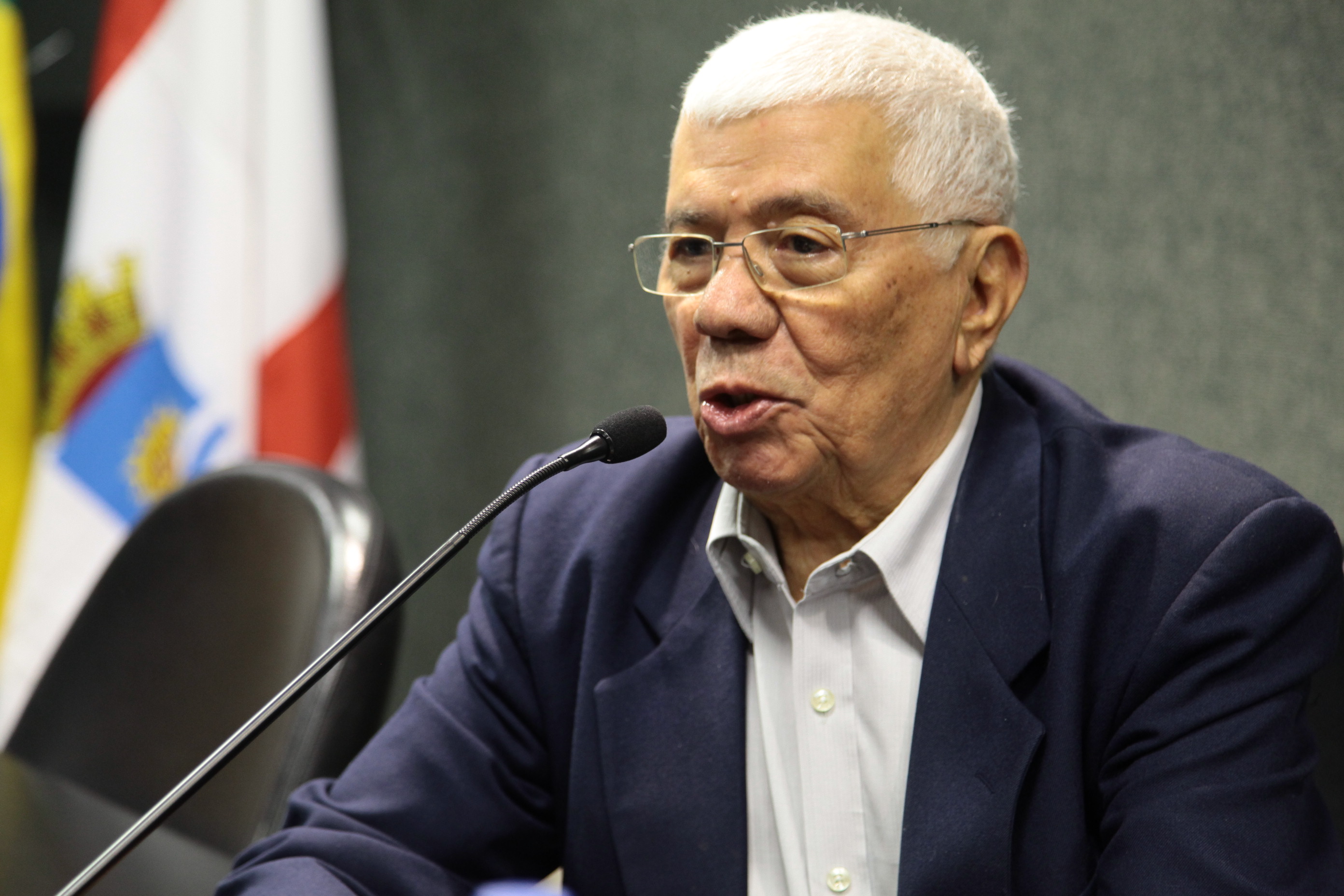 Debate com jornalista Audálio Dantas