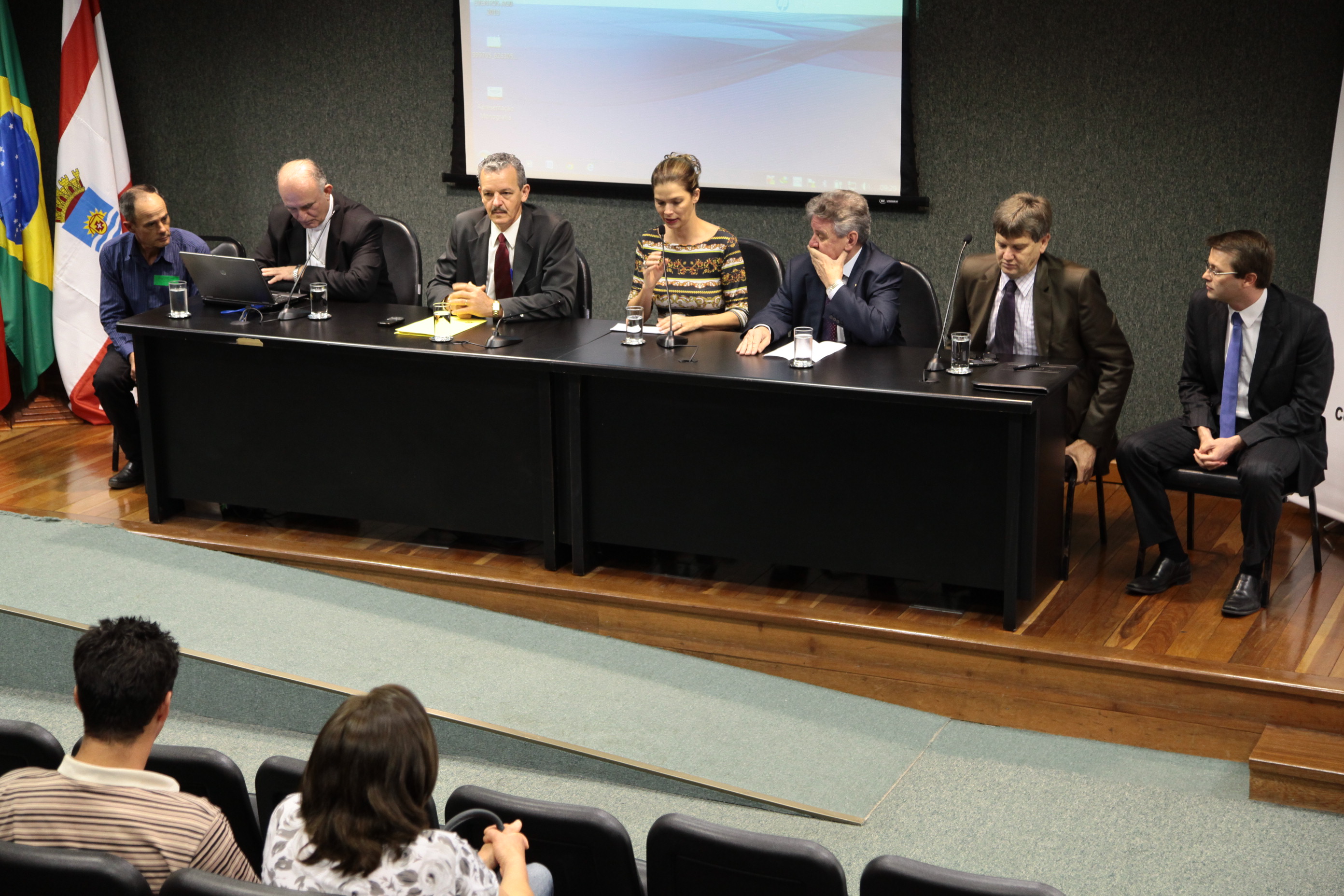 Audiência Pública para discutir os problemas enfrentados na construção da Usina Hidrelétrica Garibaldi. Fotos: Miriam Zomer/ Agência AL