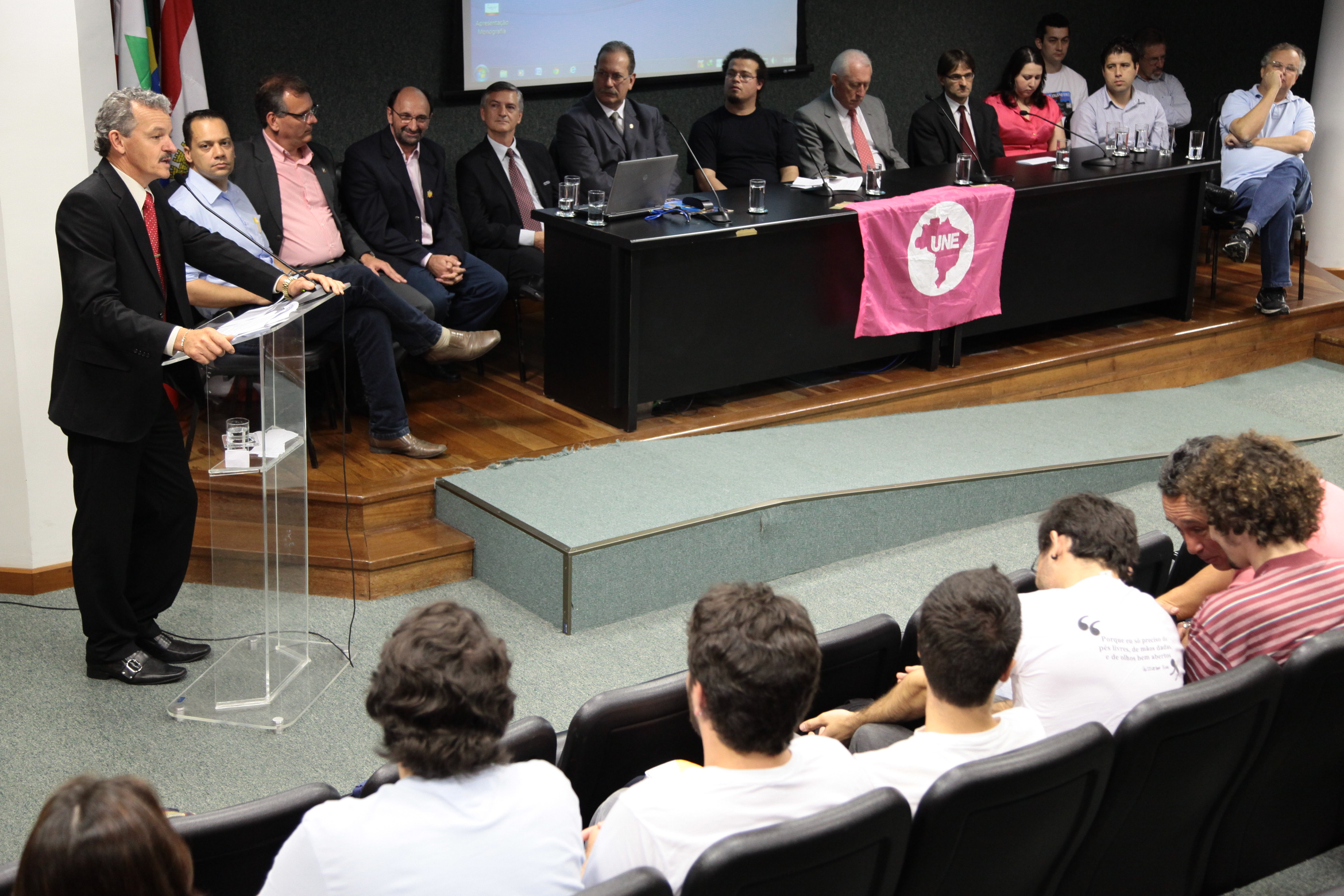 Nova Direção da União Catarinense de Estudantes - UCE/SC. Foto: Miriam Zomer/Agência AL