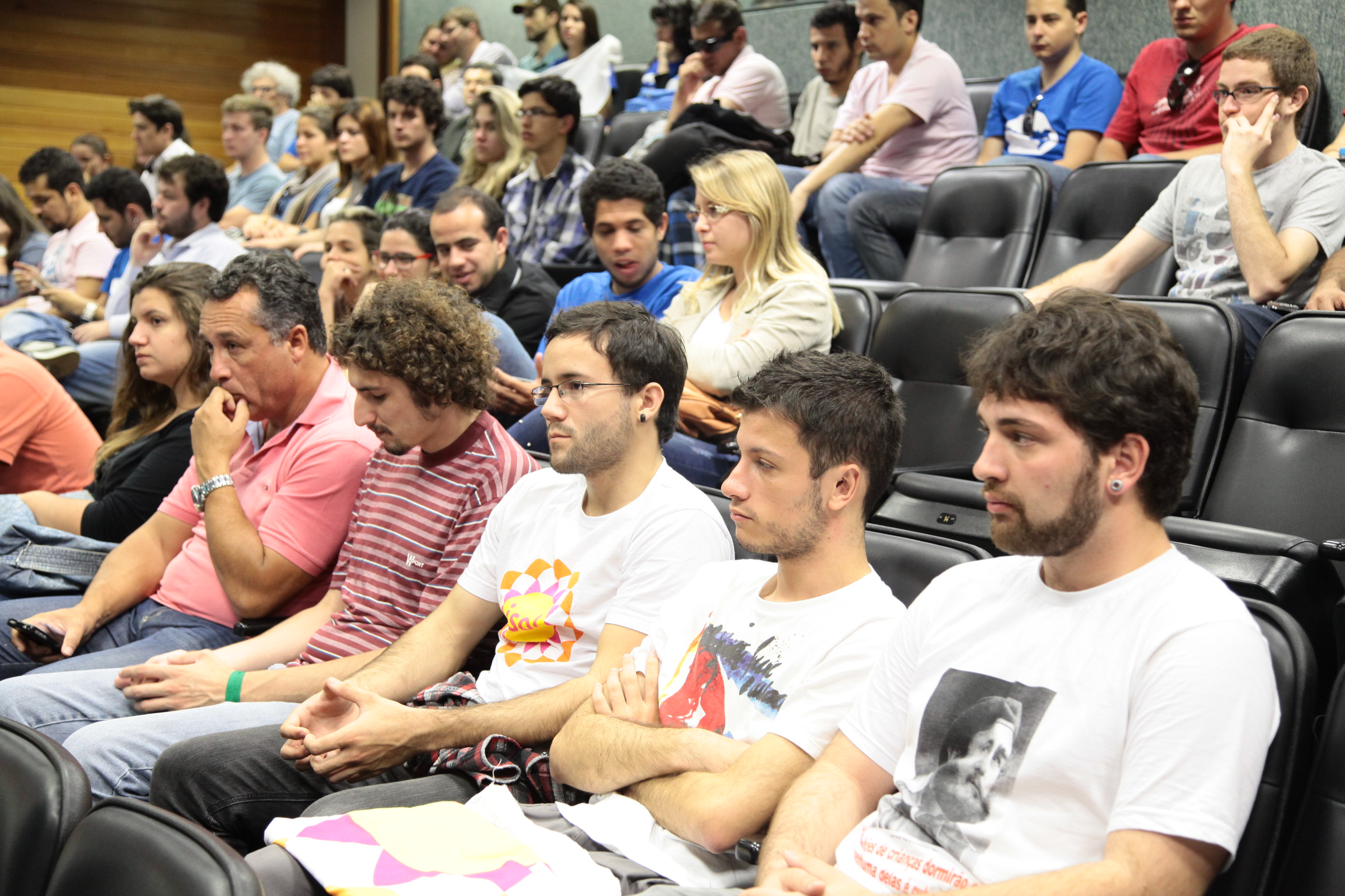 Nova Direção da União Catarinense de Estudantes - UCE/SC. Foto: Miriam Zomer/Agência AL