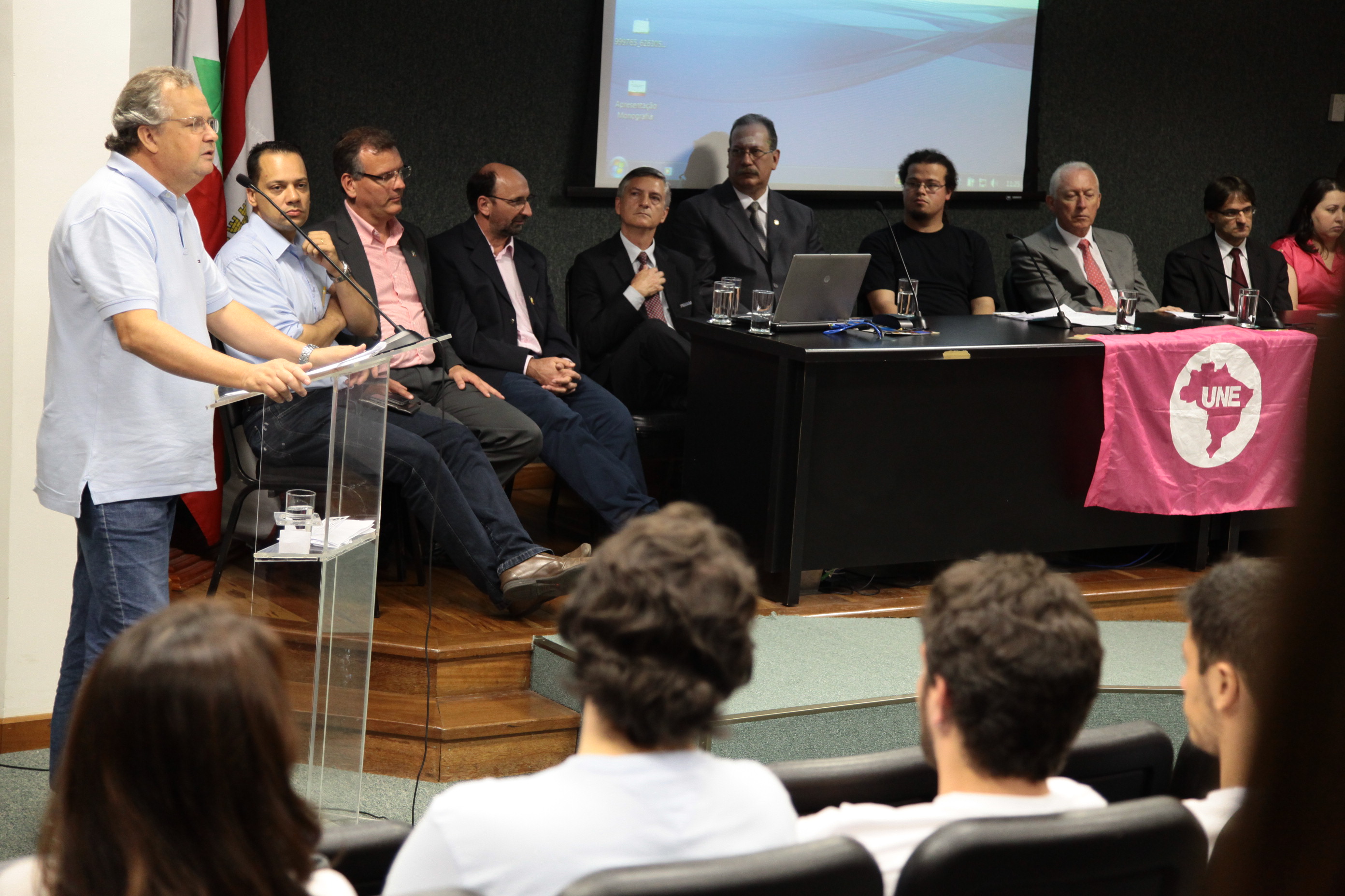 Nova Direção da União Catarinense de Estudantes - UCE/SC. Foto: Miriam Zomer/Agência AL