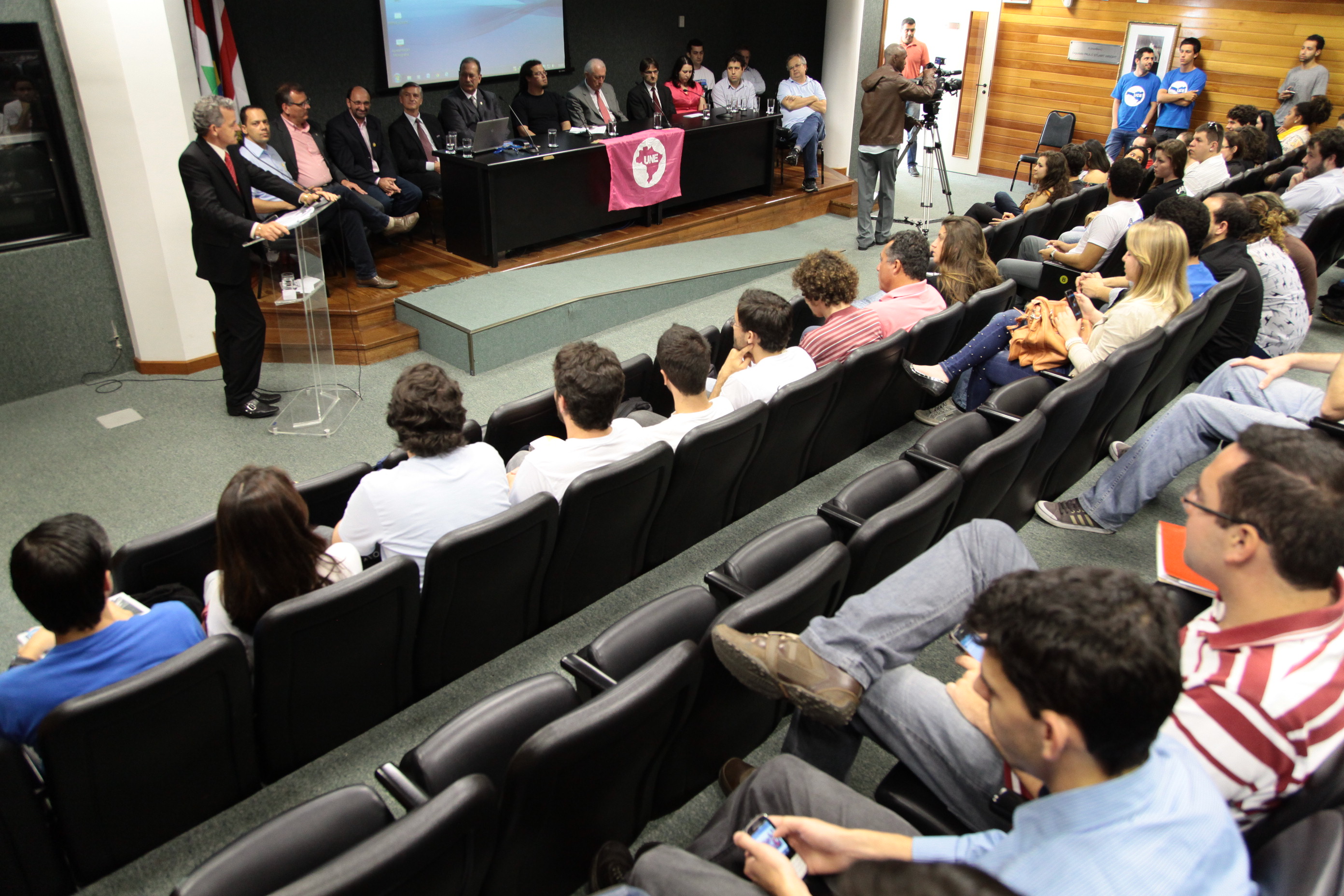 Nova Direção da União Catarinense de Estudantes - UCE/SC. Foto: Miriam Zomer/Agência AL