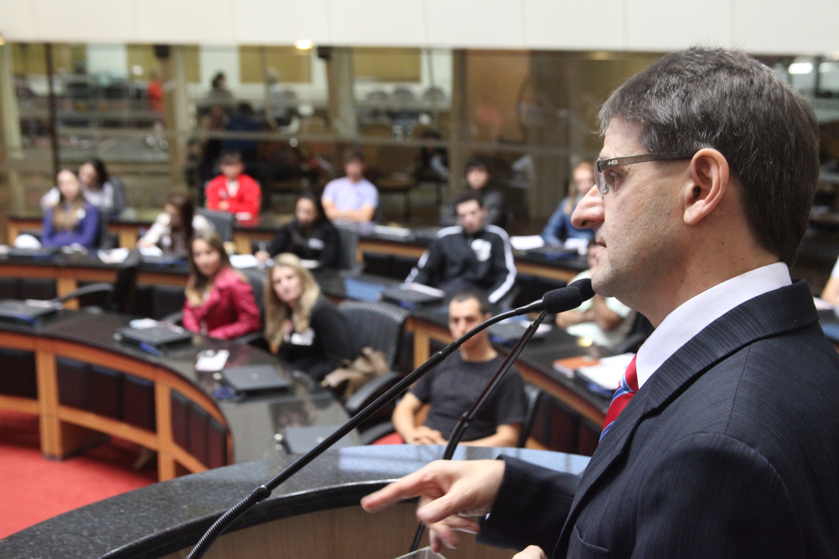 Comissão de Direitos Humanos promove audiência pública para debater o Estatuto Nacional da Juventude. Foto: Fábio Queiroz/Agência AL