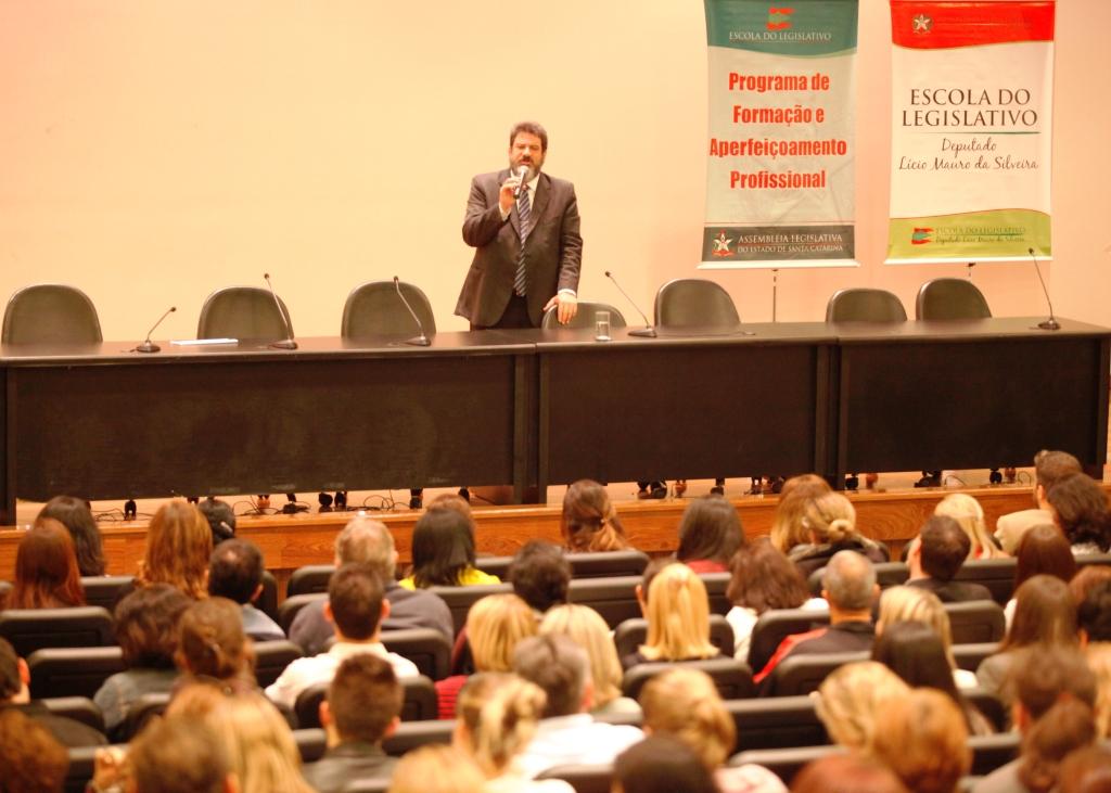 Palestra Mario Sergio Cortella   Foto Carlos Kilian/Agencia AL
