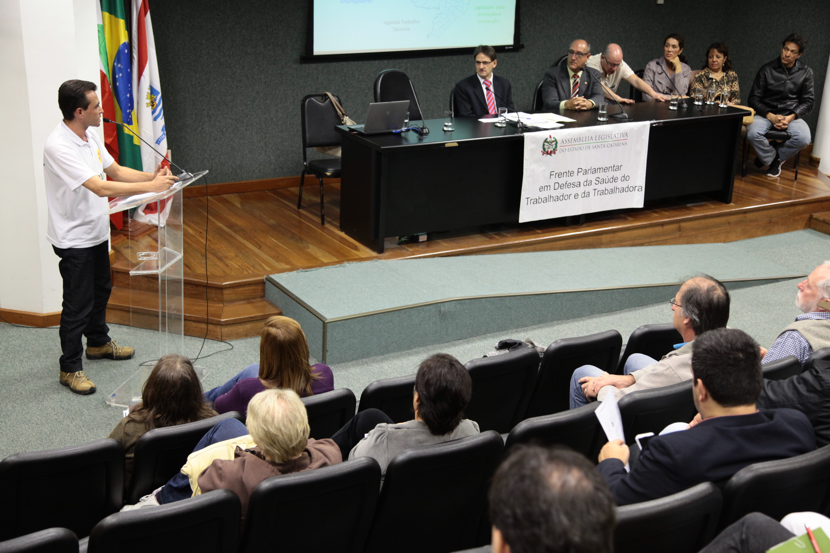 Frente Parlamentar em Defesa da Saúde do Trabalhador - Saúde do Trabalhador e da Trabalhadora no Serviço Público. Foto: Miriam Zomer/Agência AL