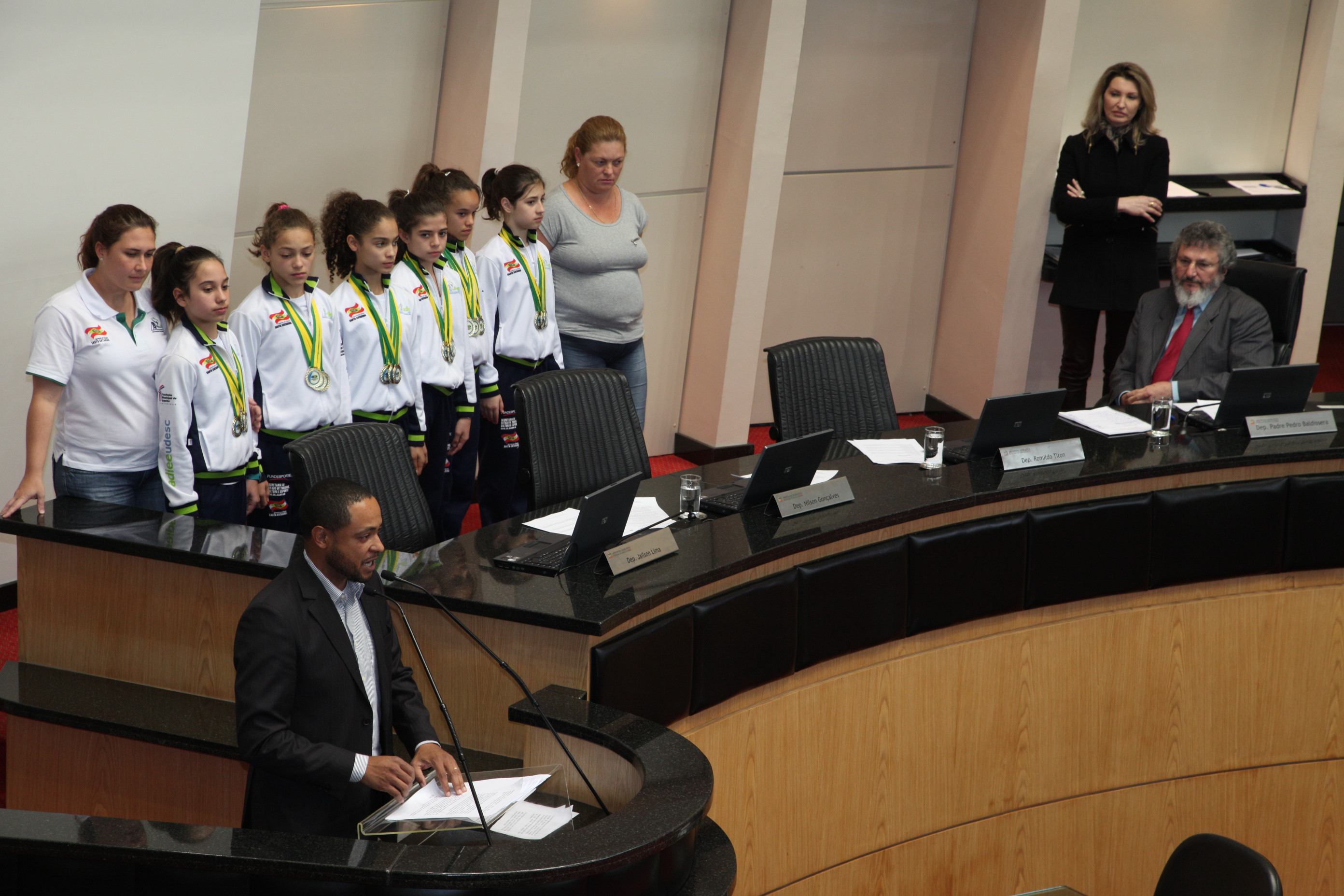 Associação Desportiva do Instituto Estadual de Educação