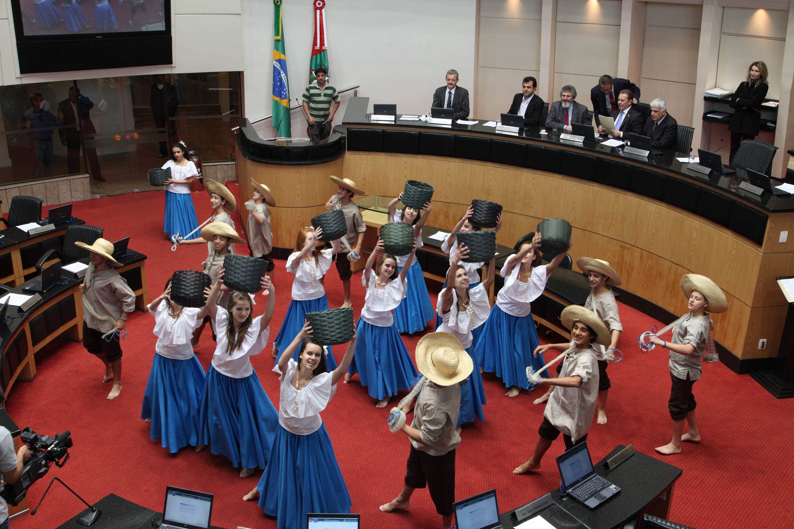 Grupo Folclórico Tropeiros do Litoral