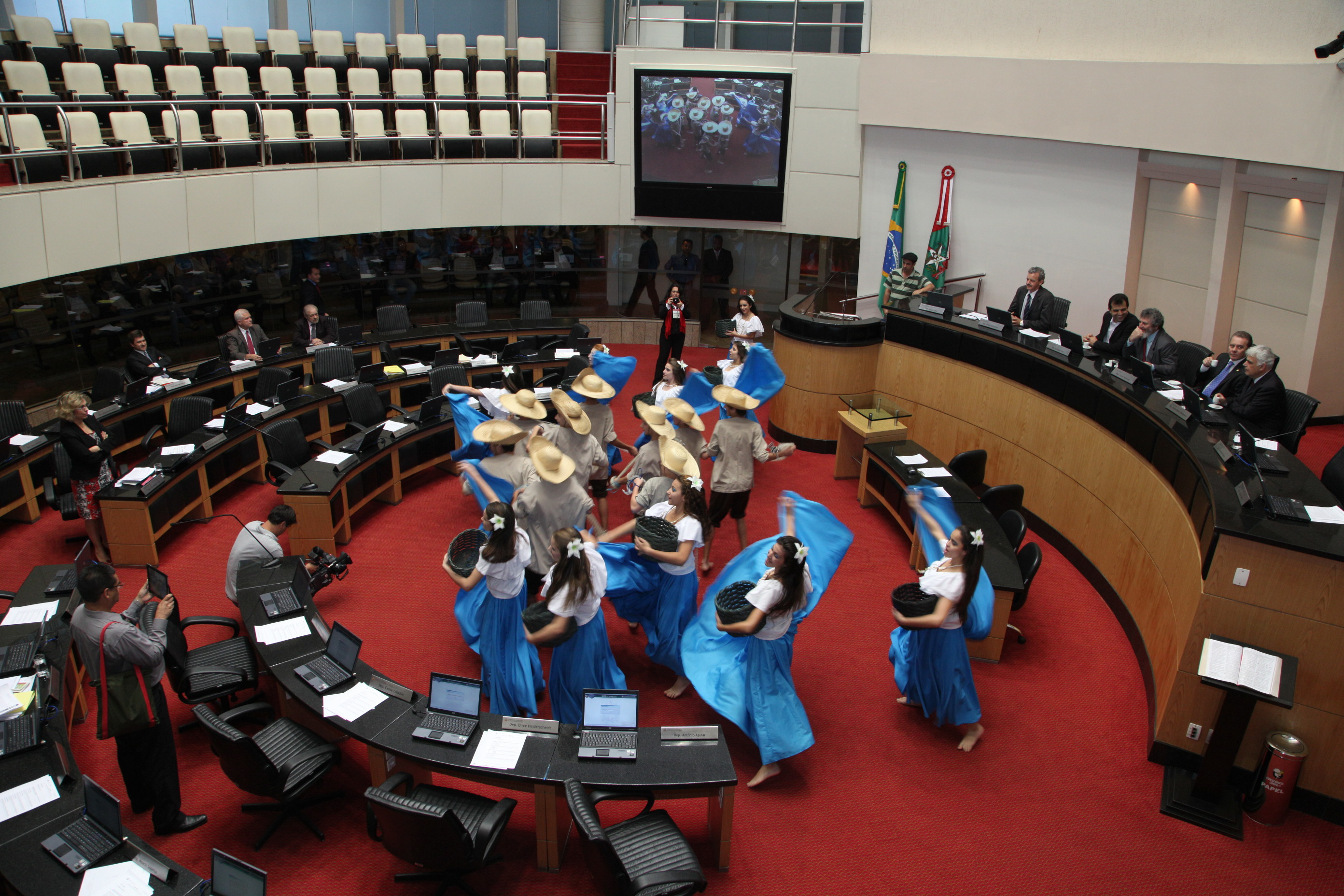 Grupo Folclórico Tropeiros do Litoral