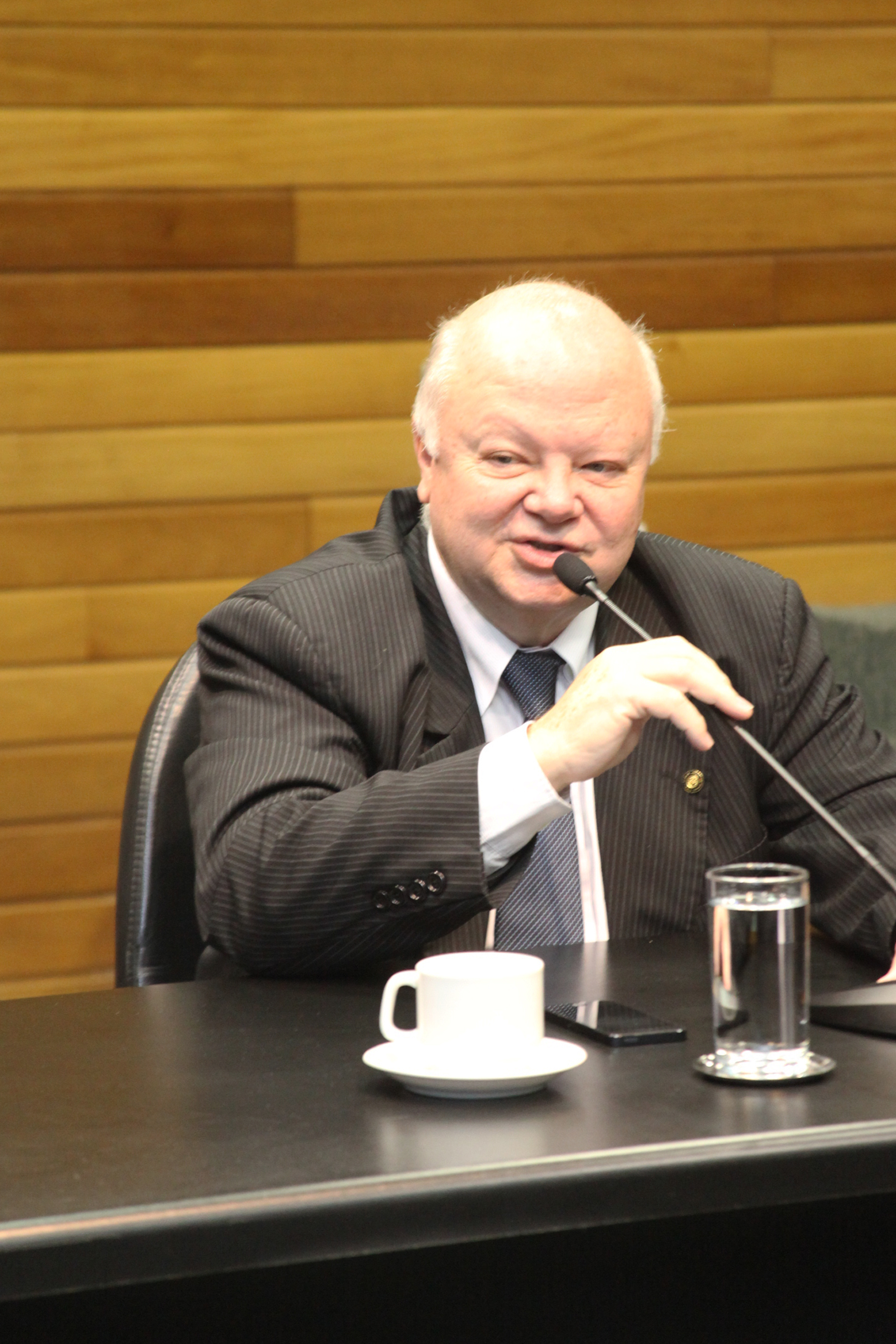 Deputado Renato Hinnig (PMDB). Reunião da Comissão de Finanças e Tributação. Foto: Leonardo Gonçalves / Agência AL