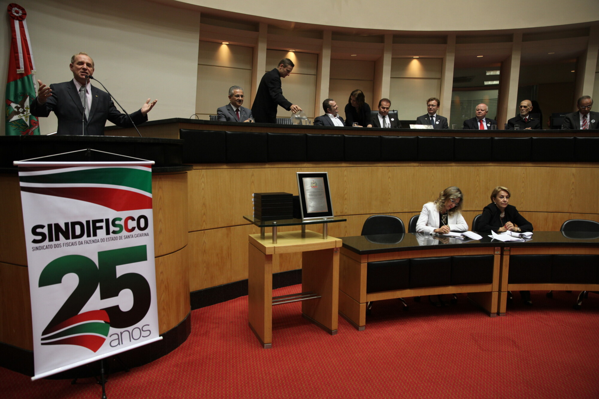 Sessão especial celebra os 25 anos do SINDIFISCO