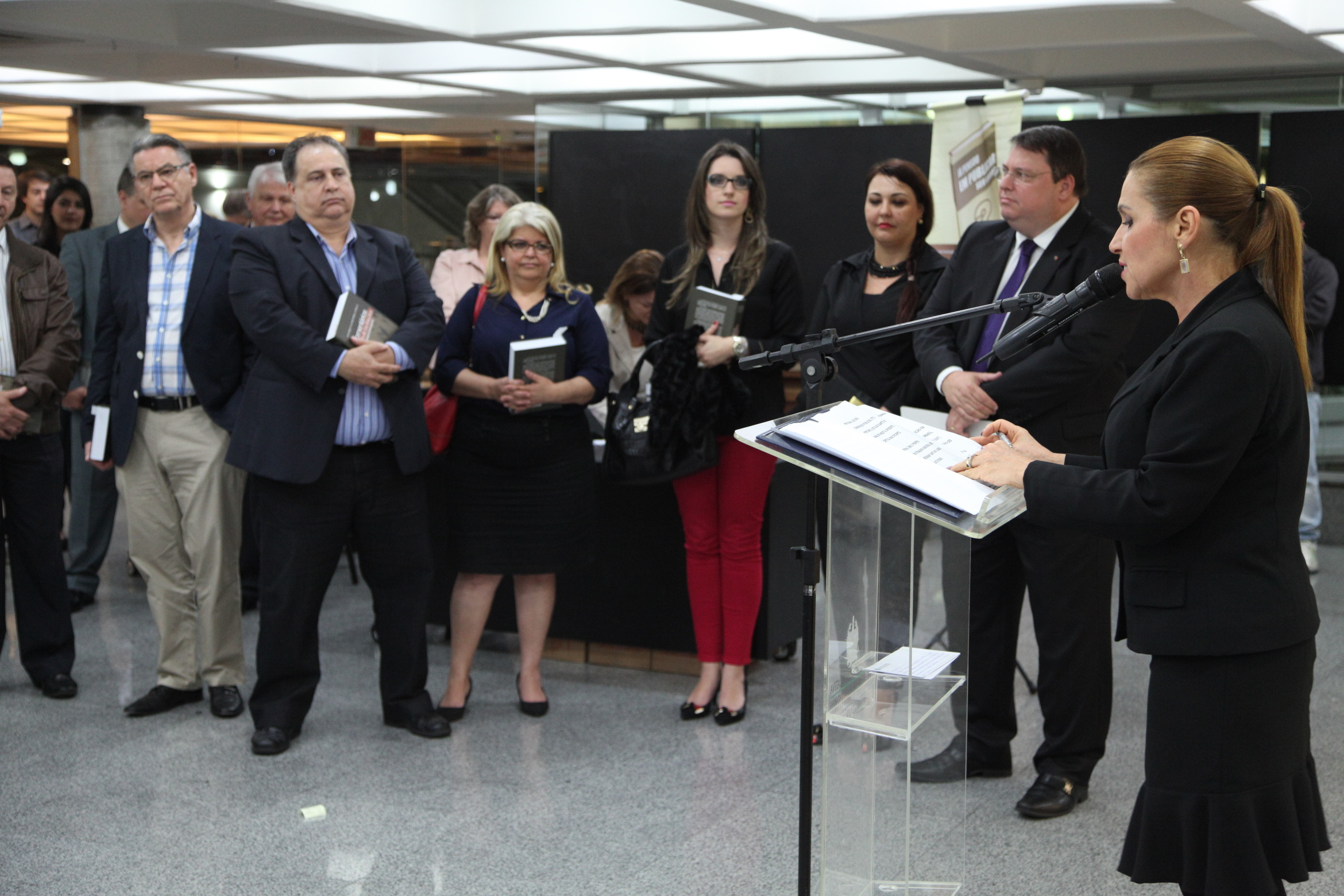 Lançamento Literário 