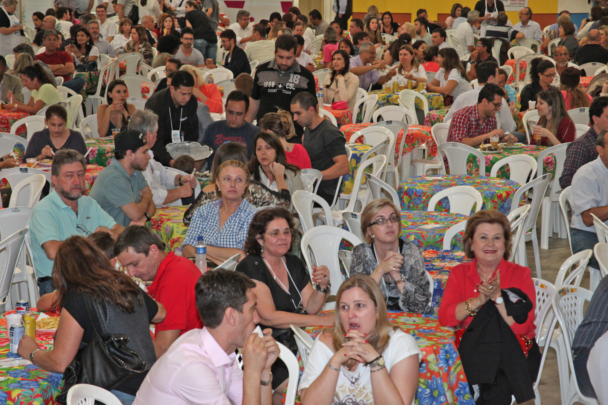 Público prestigia abertura da Fenaostra. Foto: Fábio Queiroz/Agência AL