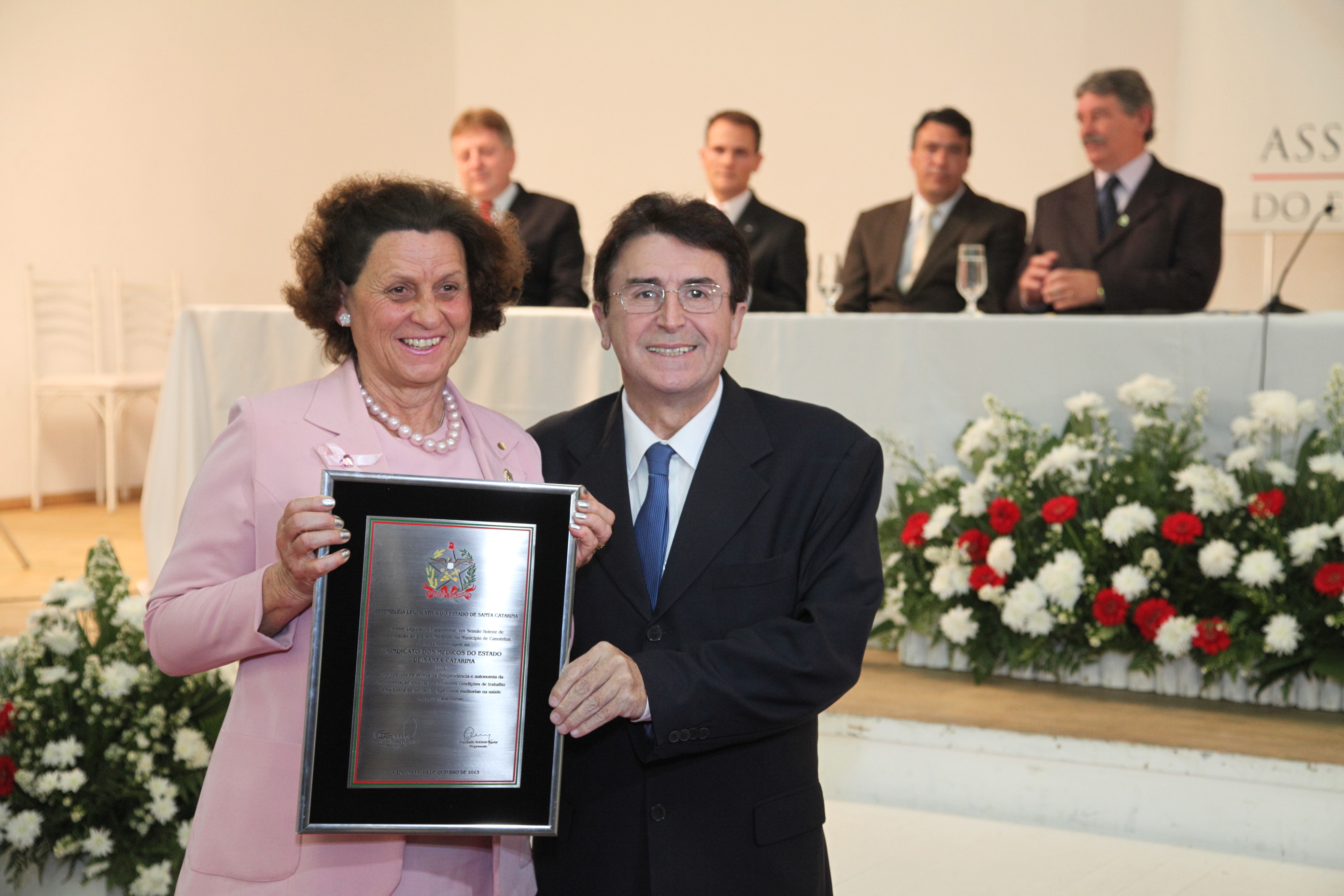 Sessão Solena em Homenagem ao Dia do Médico em Canoinhas