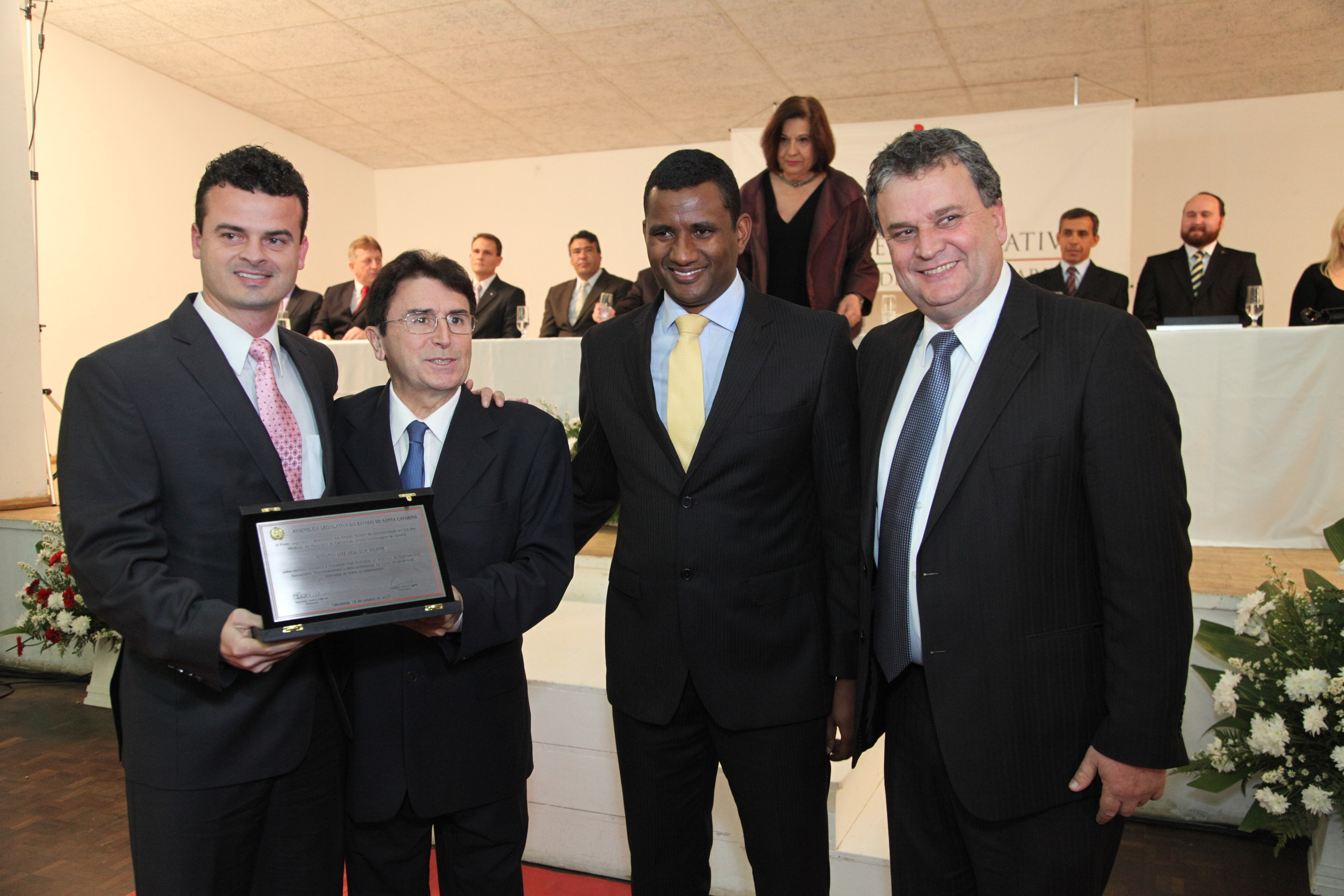 Sessão Solena em Homenagem ao Dia do Médico em Canoinhas