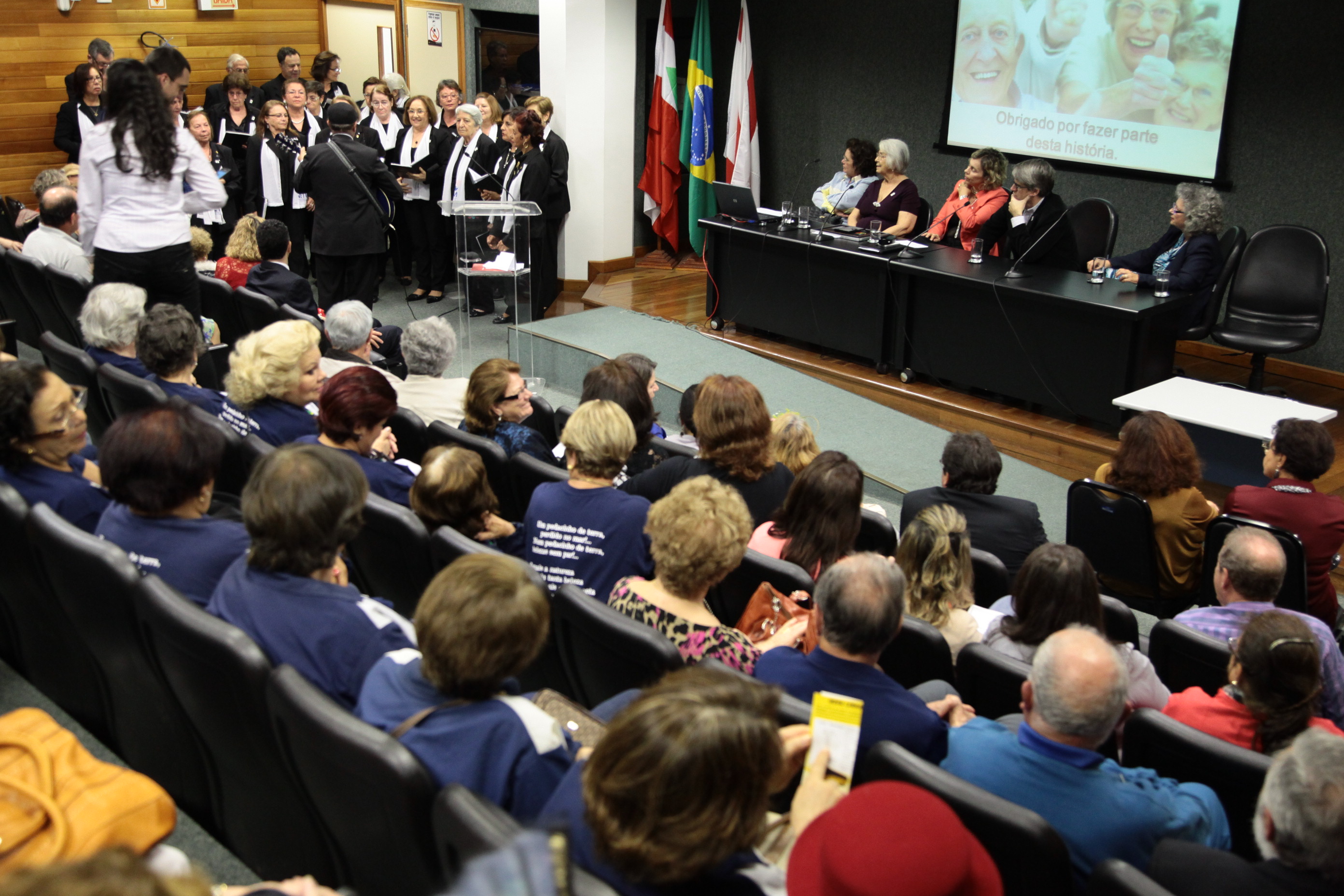 Cerimônia em homenagem dos 15 anos do Conselho Municipal do Idoso de Florianópolis. Foto: Miriam Zomer/Agência AL
