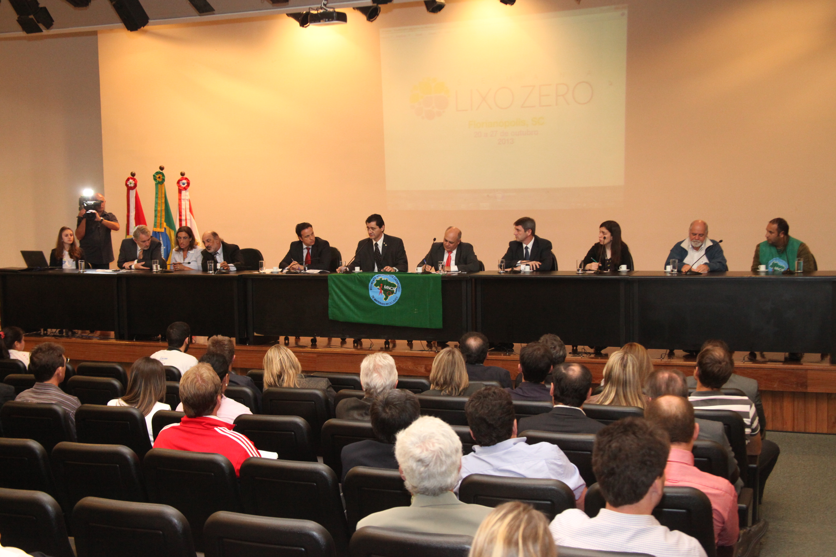 Seminário Internacional Legislação para o Lixo Zero. Foto: Leonardo Gonçalves