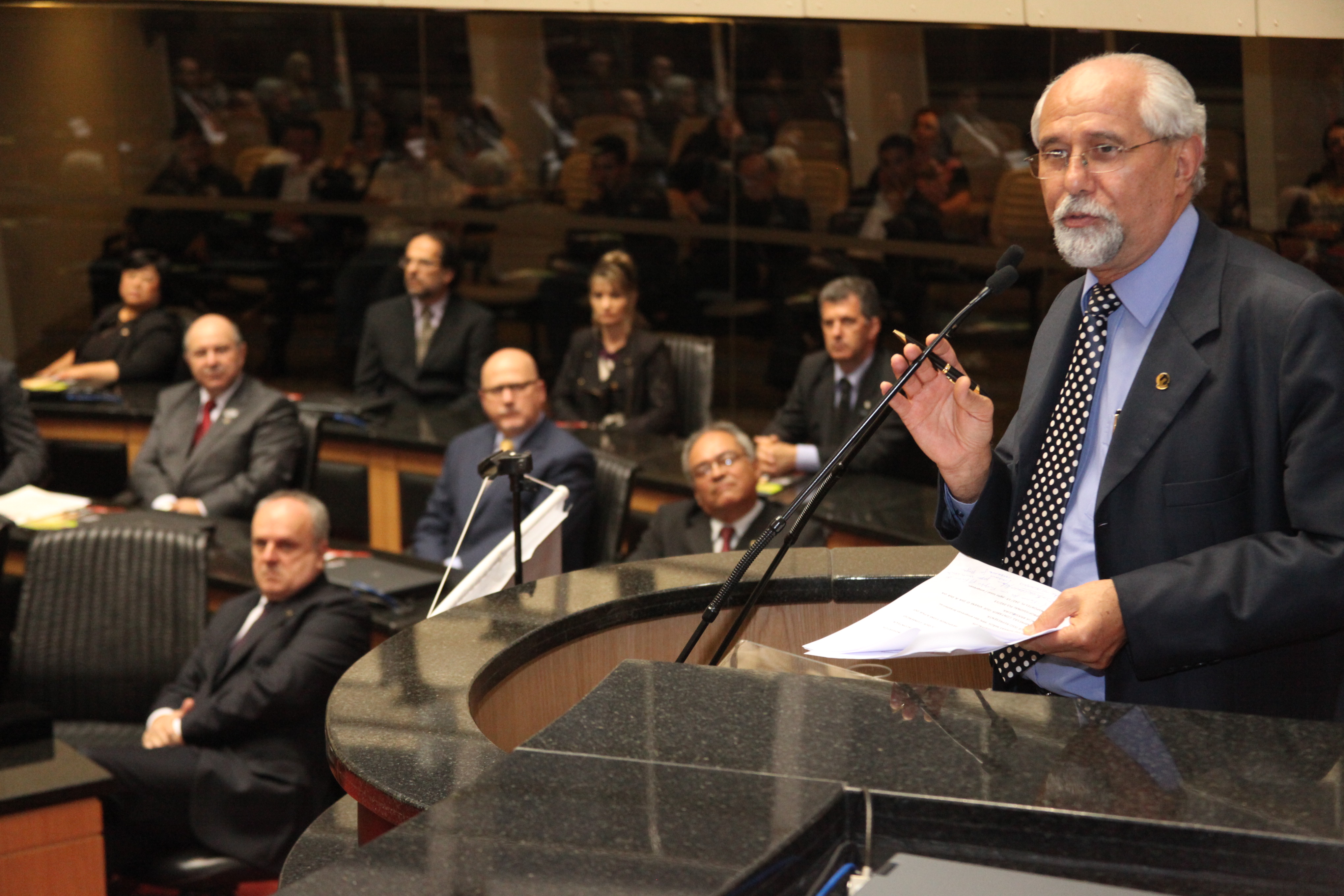 Valdir Pietrobom - Presidente da Fenacom. Sessão Especial em homenagem ao SESCON Grande Florianópolis pela passagem dos seus 25 anos. Foto: Fábio Queiroz / Agência AL