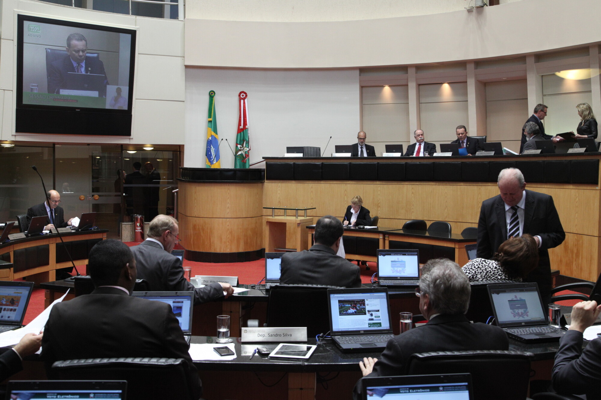 Deputados aprovam incentivo à agricultura familiar