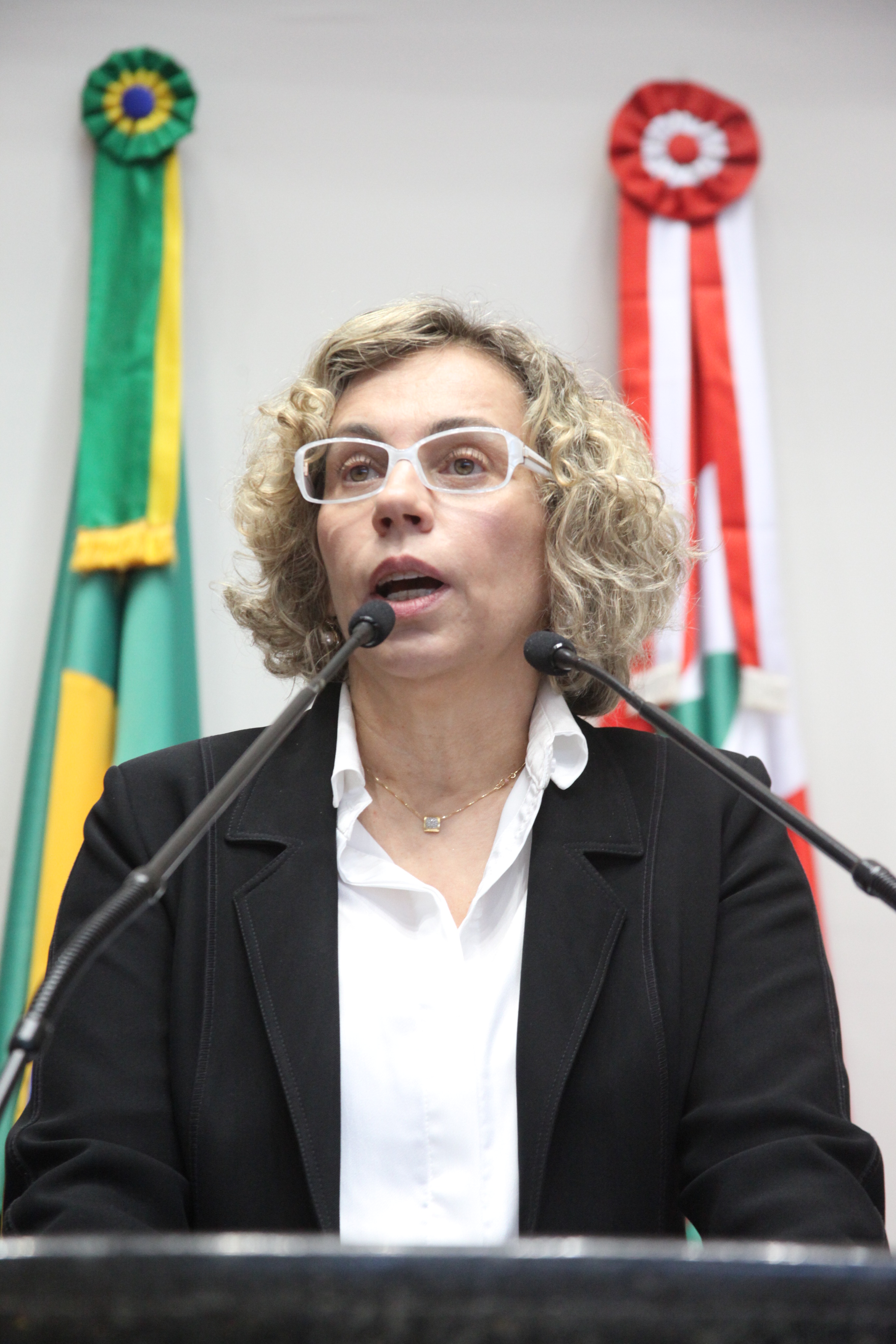 Deputada Ana Paula Lima (PT). Sessão Ordinária. Foto: Leonardo Gonçalves / Agência AL
